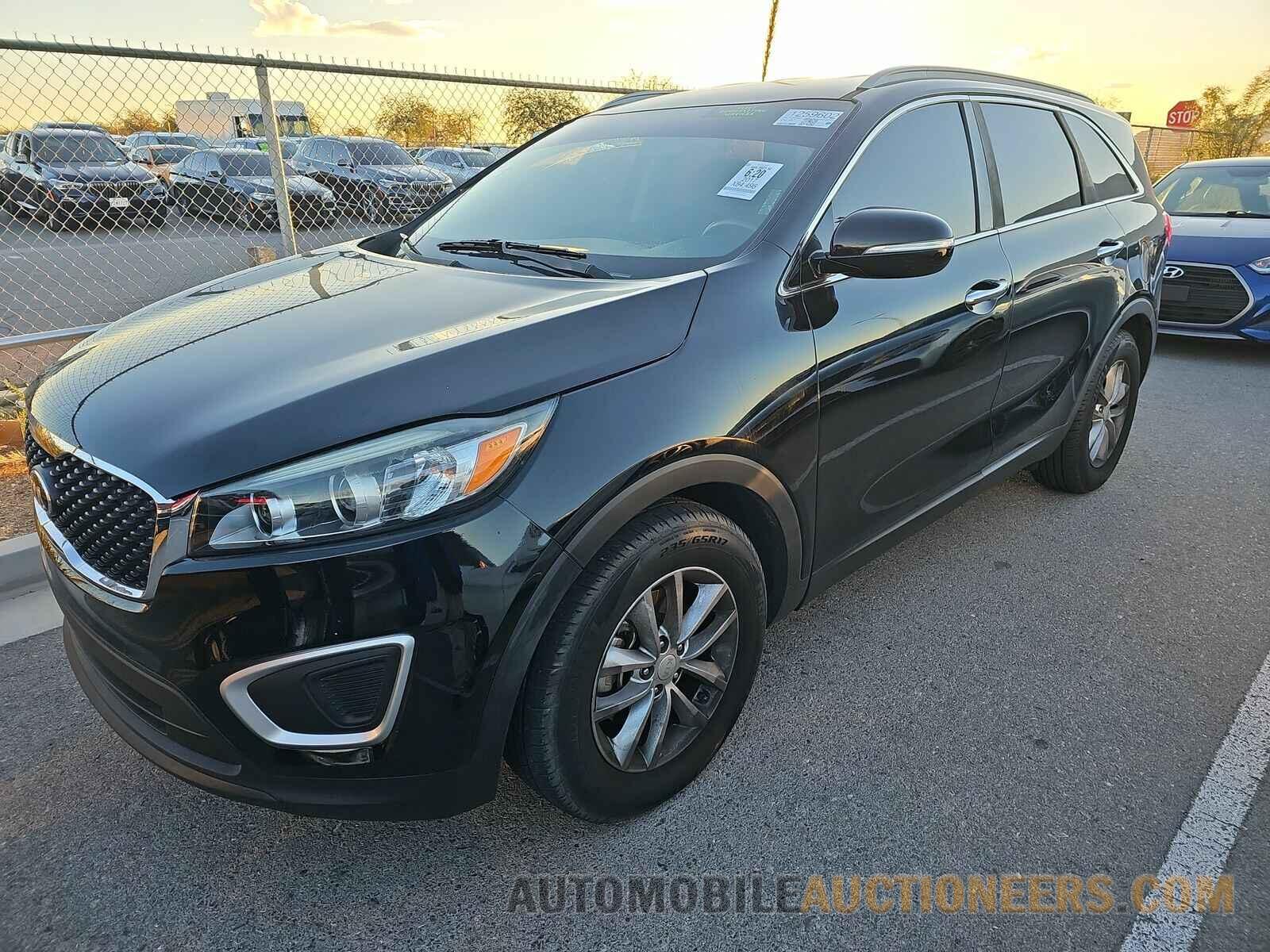 5XYPG4A53HG287609 Kia Sorento 2017