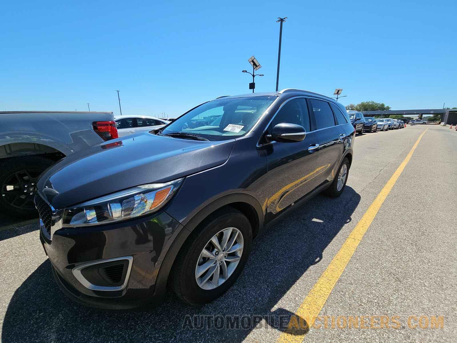 5XYPG4A53HG319118 Kia Sorento 2017