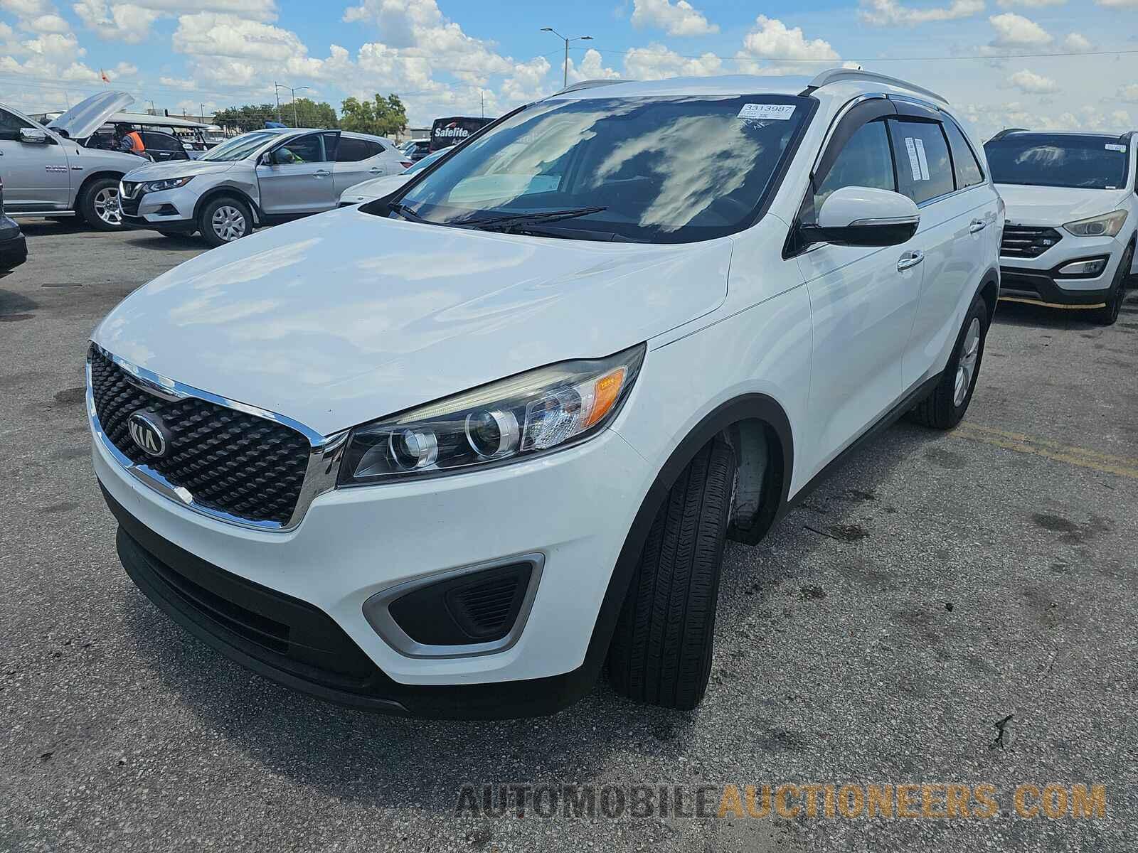 5XYPG4A53JG393497 Kia Sorento 2018