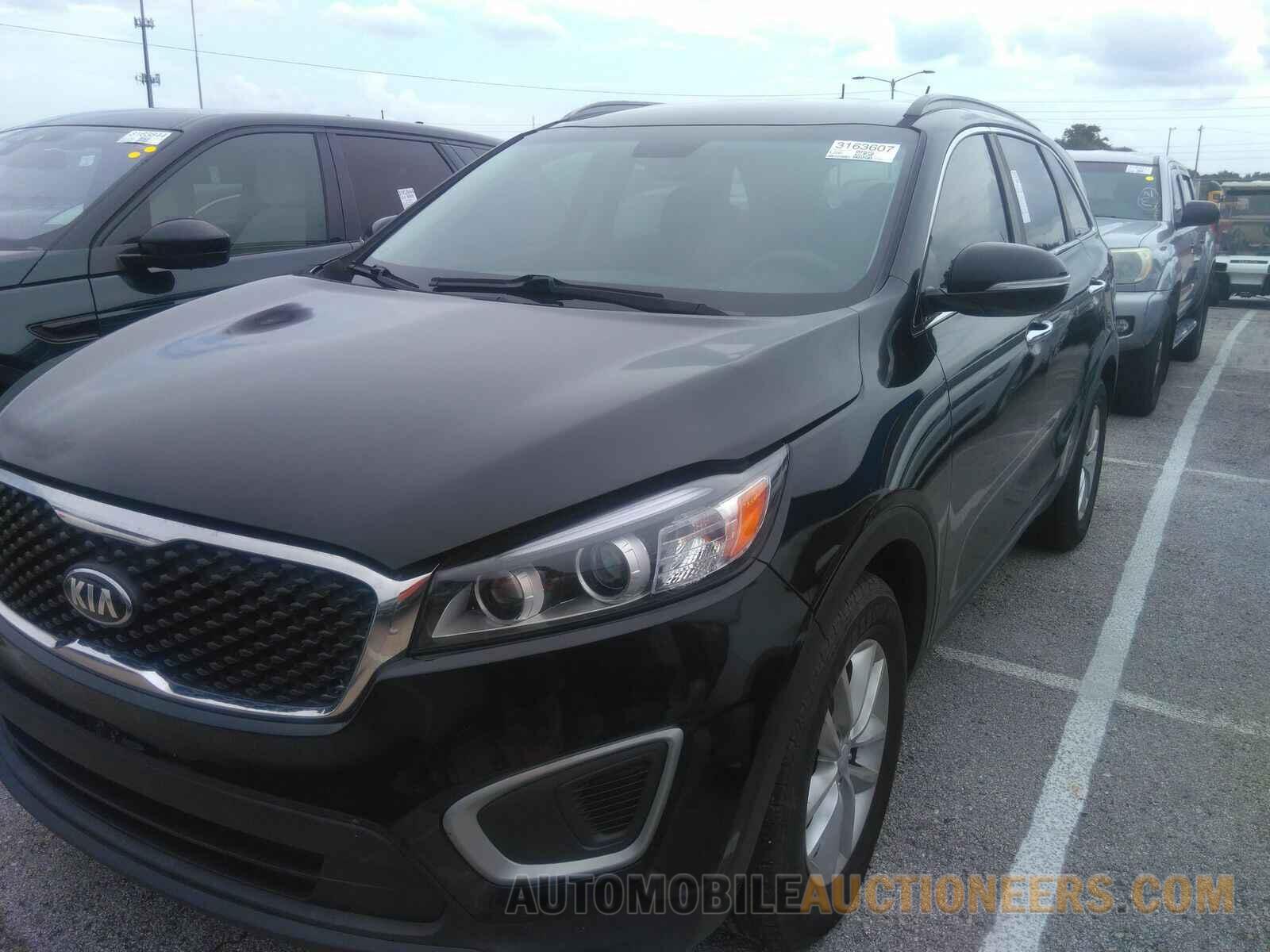 5XYPG4A54HG202938 Kia Sorento 2017