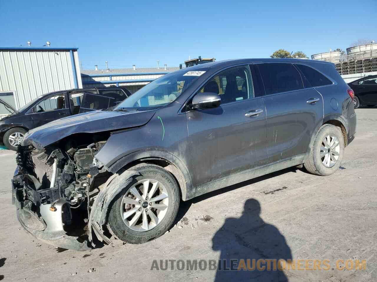 5XYPG4A55KG541957 KIA SORENTO 2019