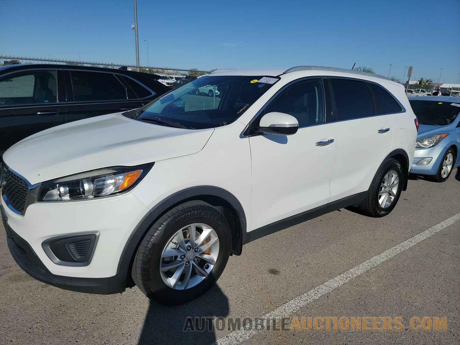 5XYPG4A56GG108722 Kia Sorento 2016