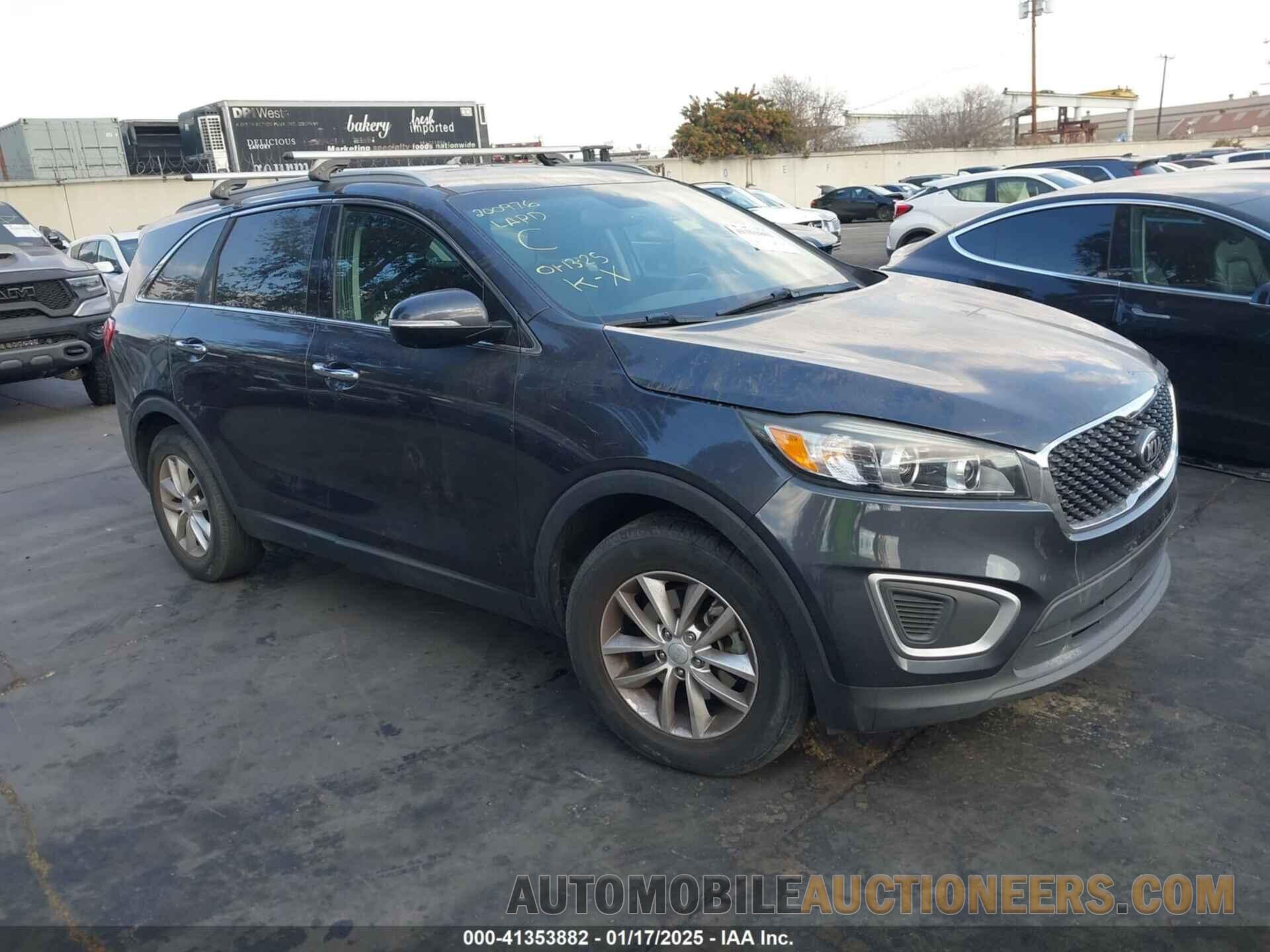 5XYPG4A58HG323004 KIA SORENTO 2017