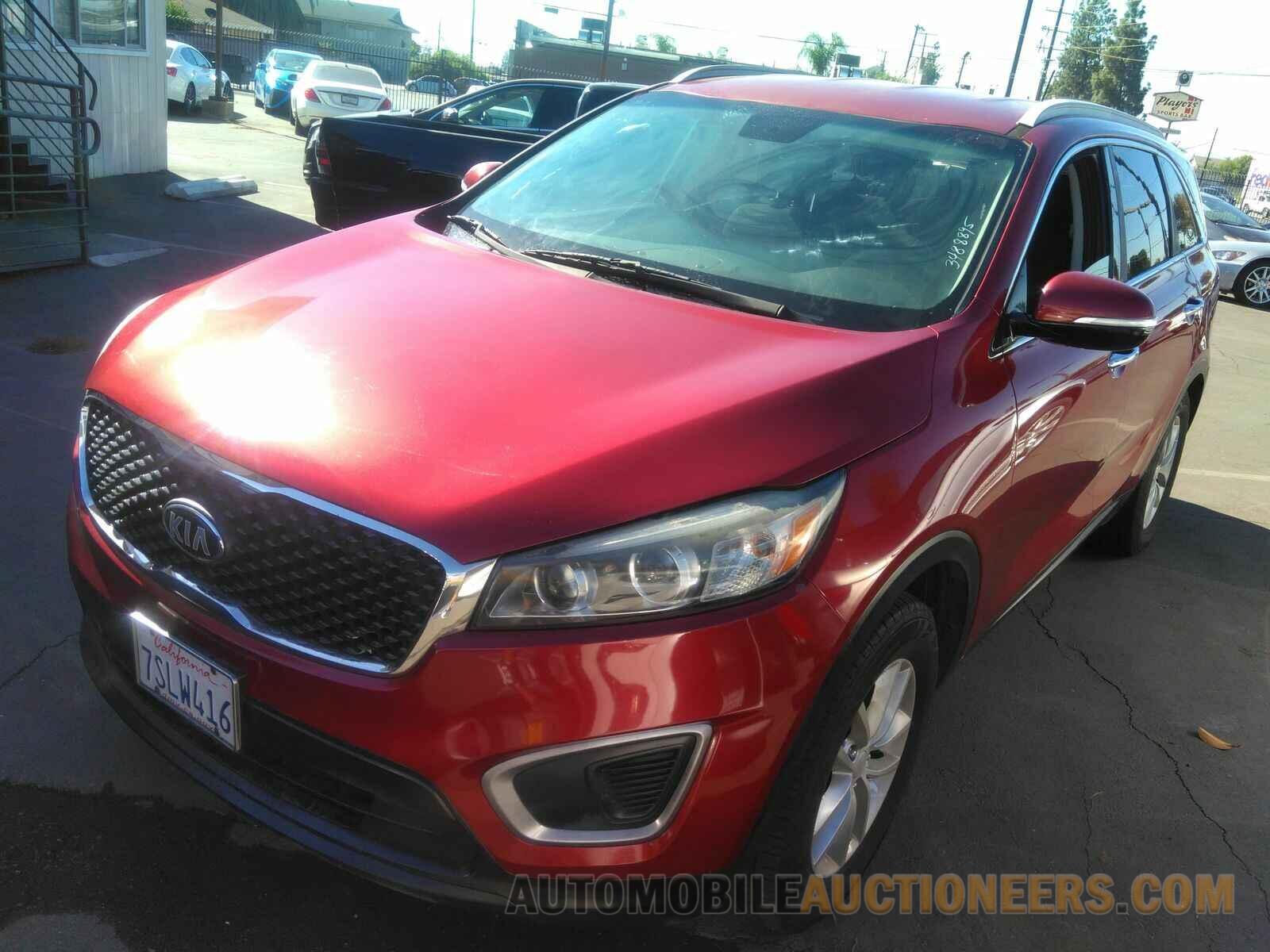 5XYPG4A5XGG153923 Kia Sorento 2016