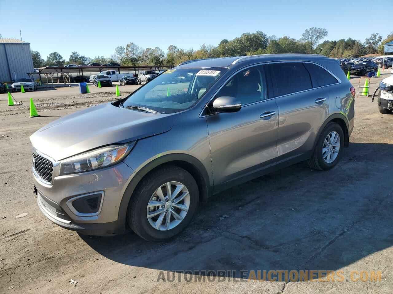 5XYPG4A5XHG227617 KIA SORENTO 2017