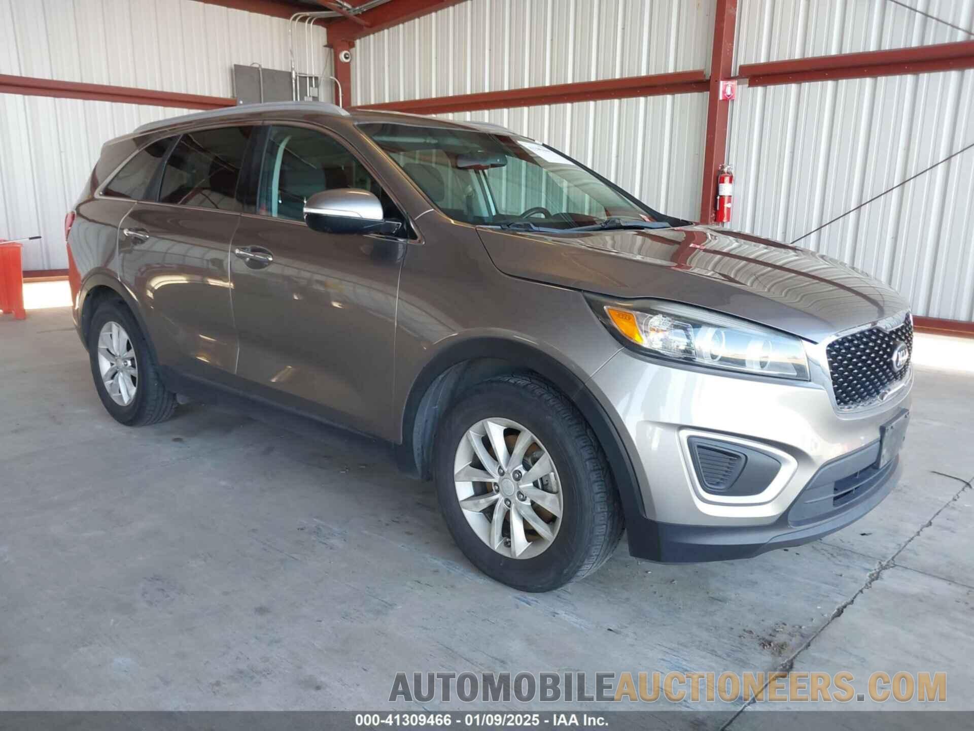 5XYPG4A5XHG229433 KIA SORENTO 2017