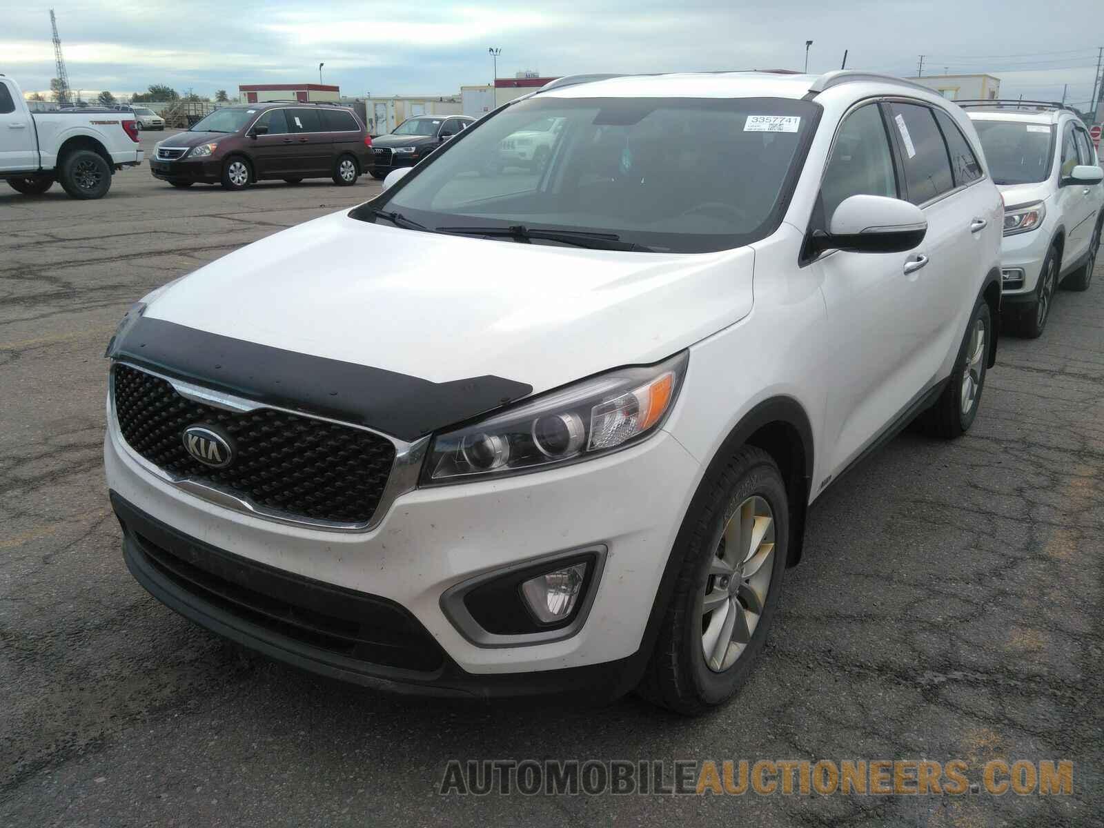 5XYPGDA10GG068439 Kia Sorento 2016