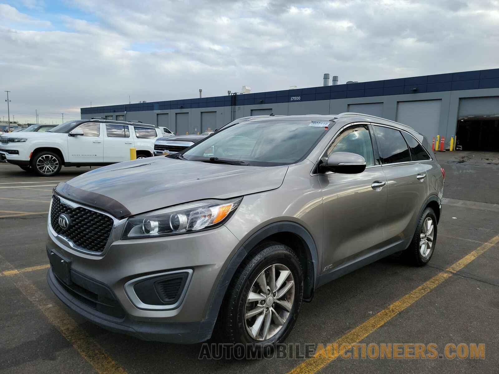 5XYPGDA30GG048029 Kia Sorento 2016