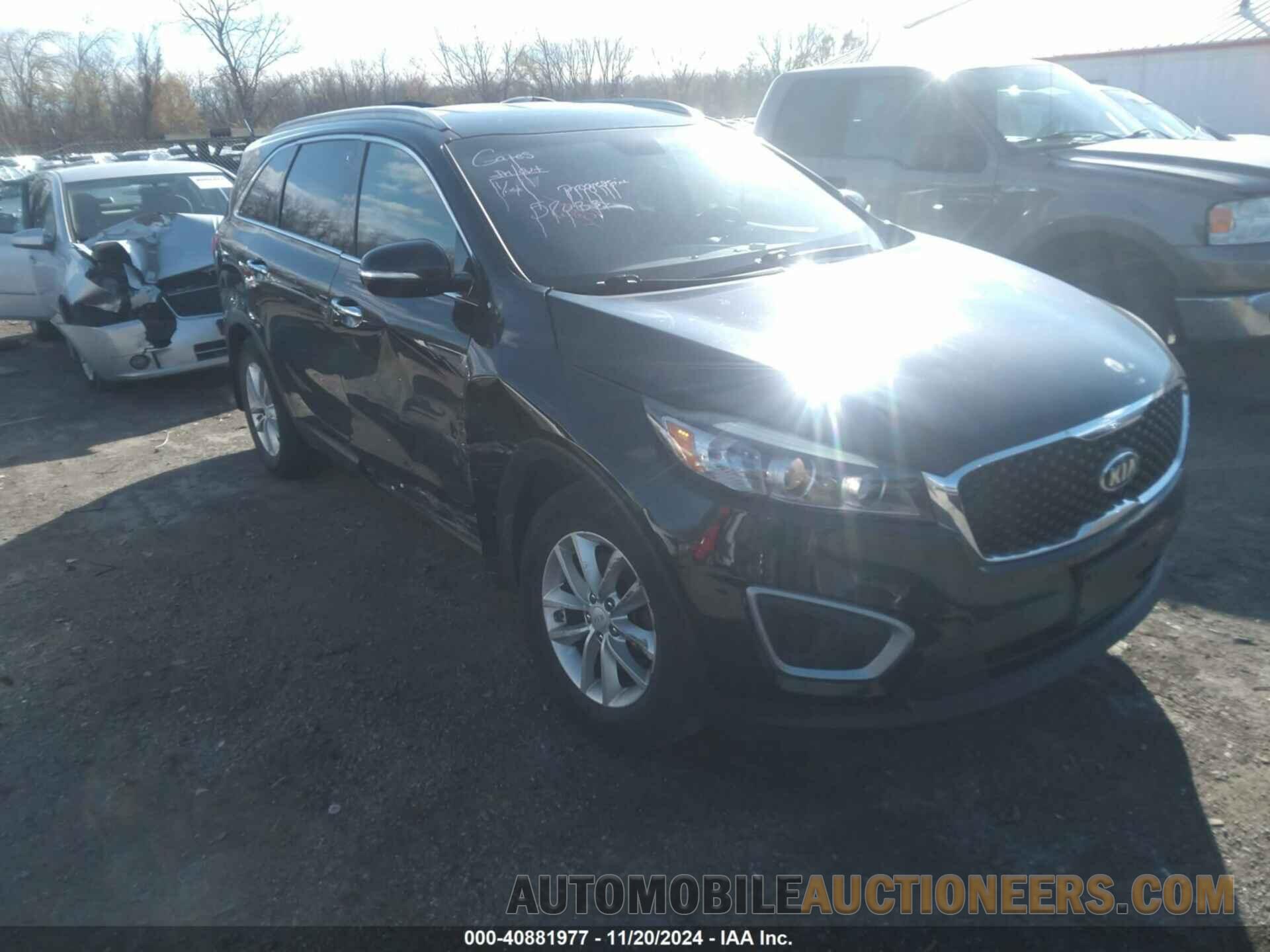 5XYPGDA30HG268840 KIA SORENTO 2017