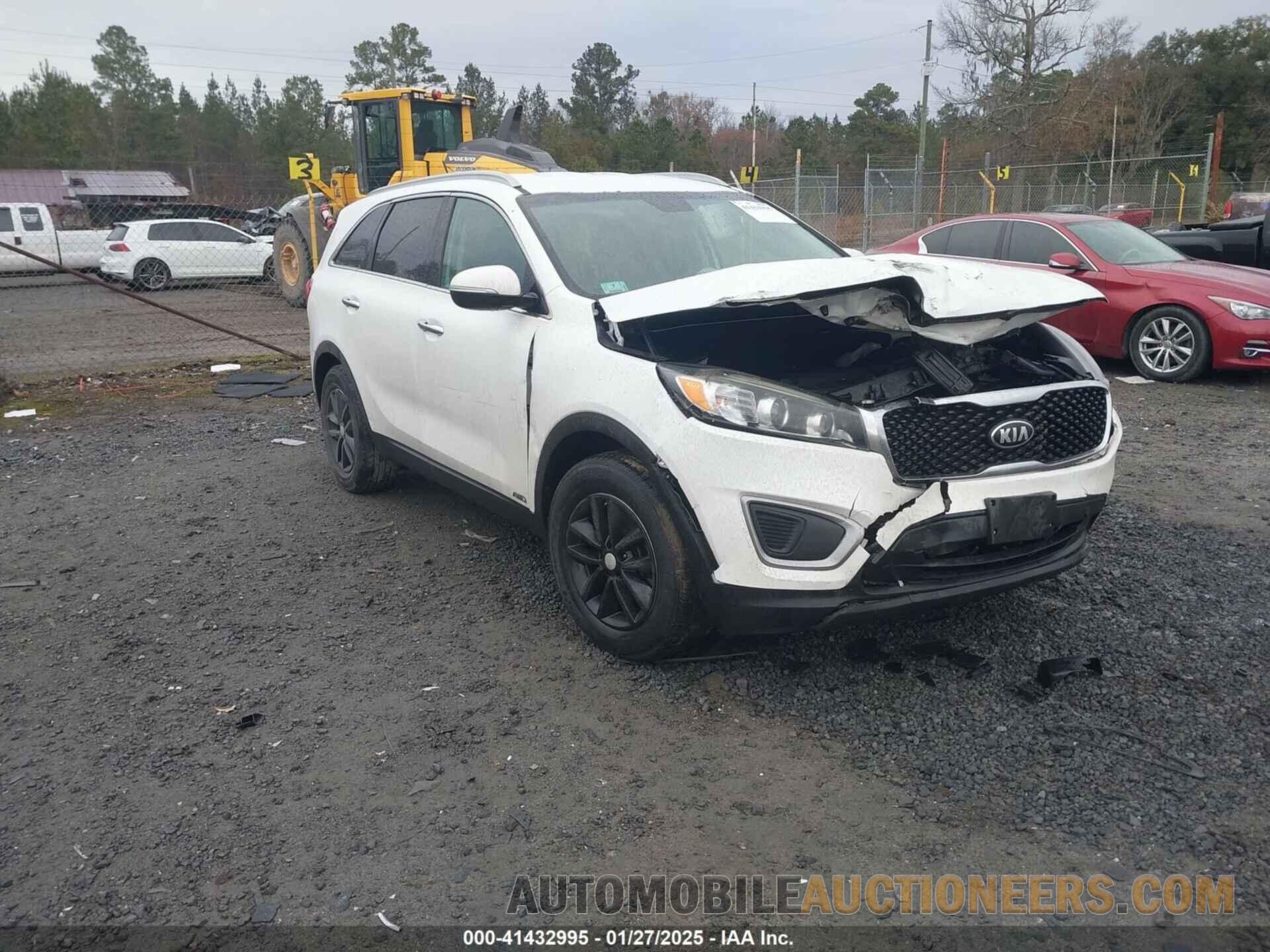 5XYPGDA31HG325238 KIA SORENTO 2017