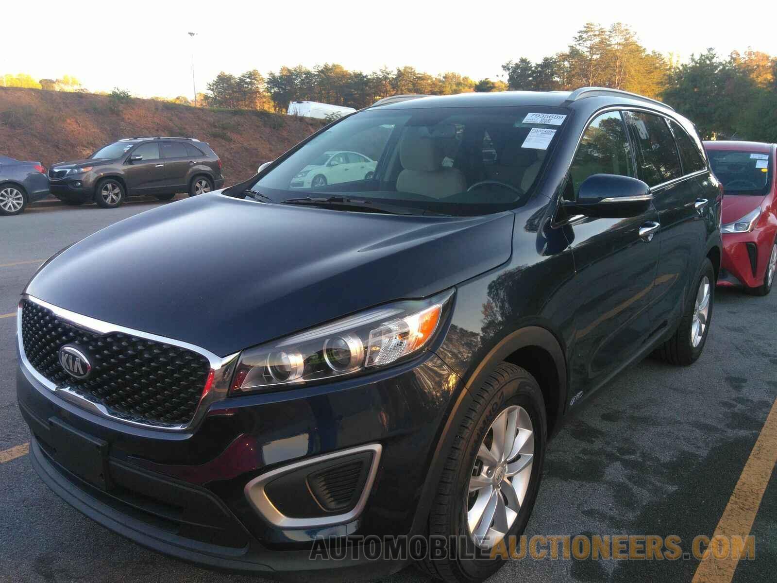 5XYPGDA31HG337180 Kia Sorento 2017