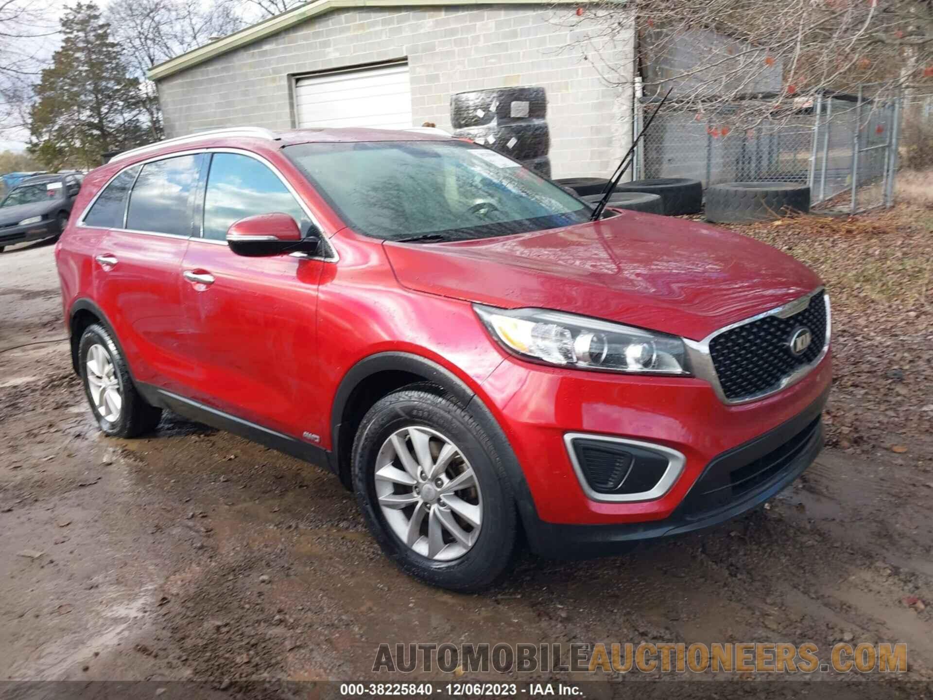 5XYPGDA31JG387731 KIA SORENTO 2018