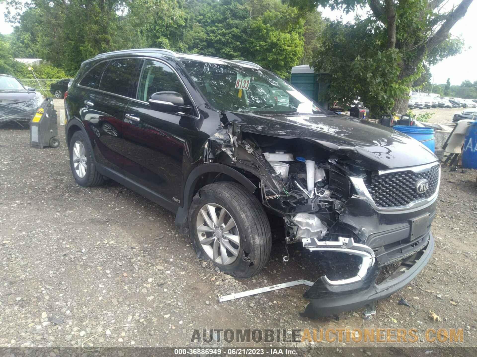 5XYPGDA32JG349943 KIA SORENTO 2018