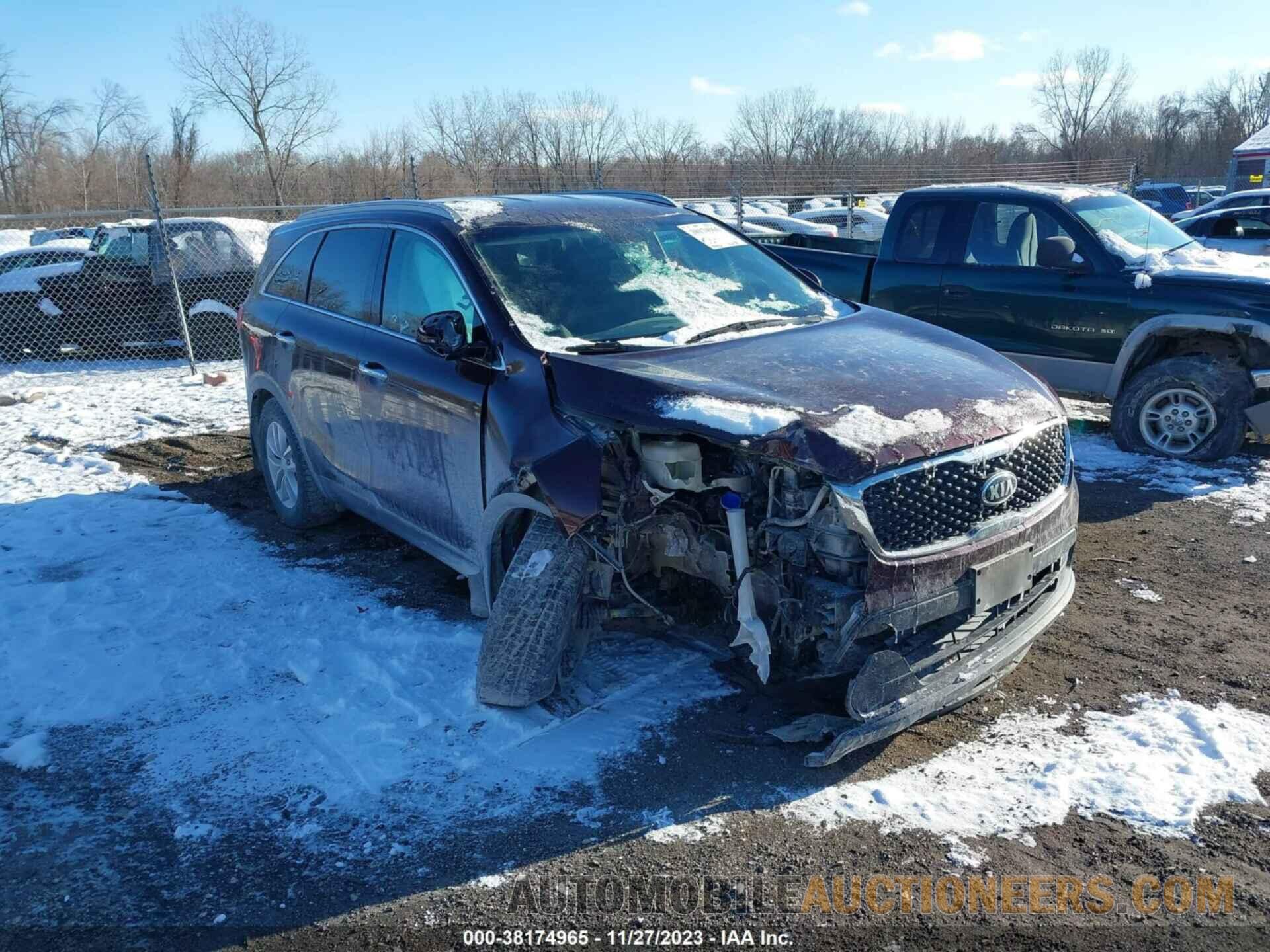 5XYPGDA32JG358867 KIA SORENTO 2018