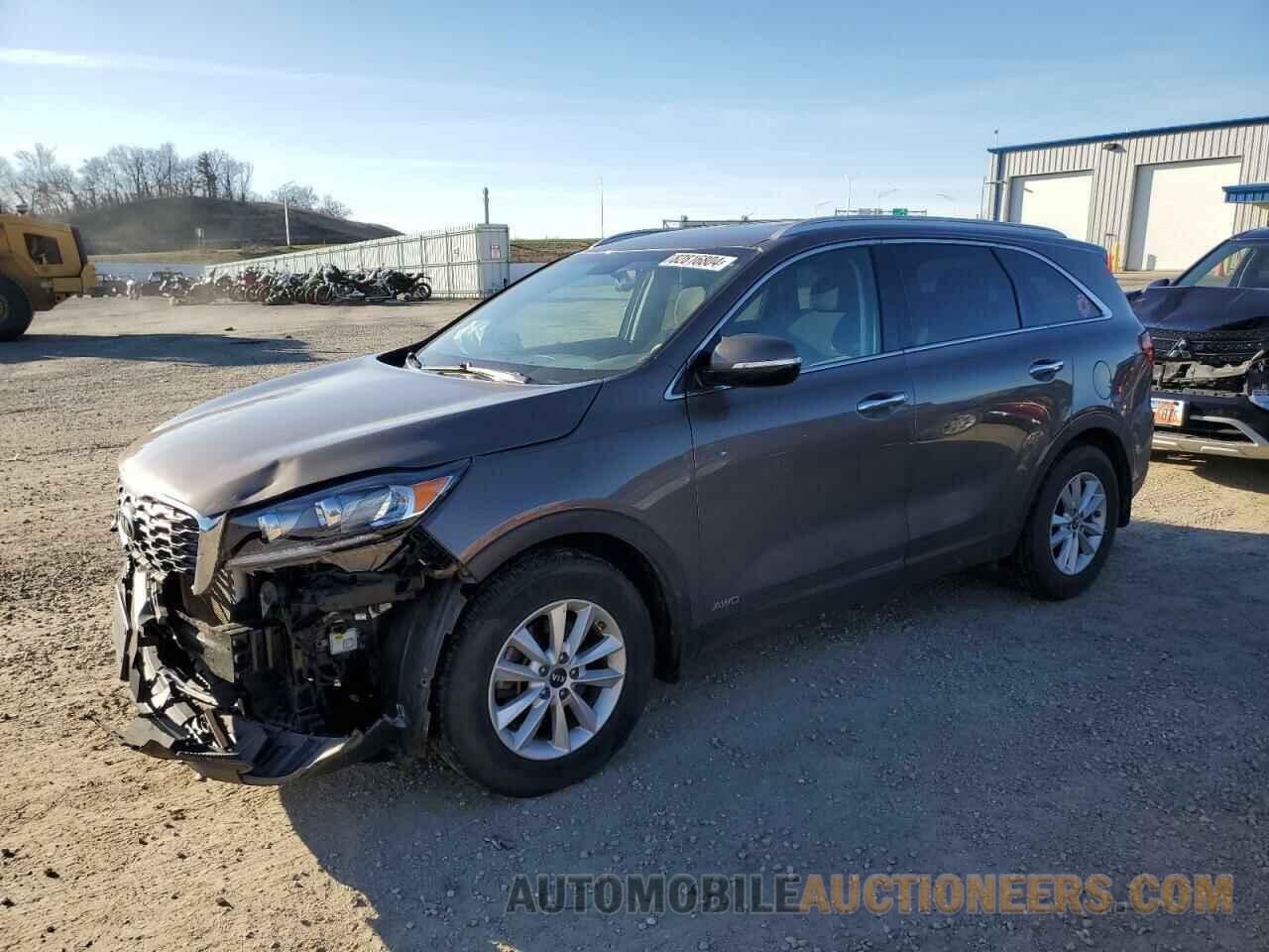 5XYPGDA32KG590273 KIA SORENTO 2019