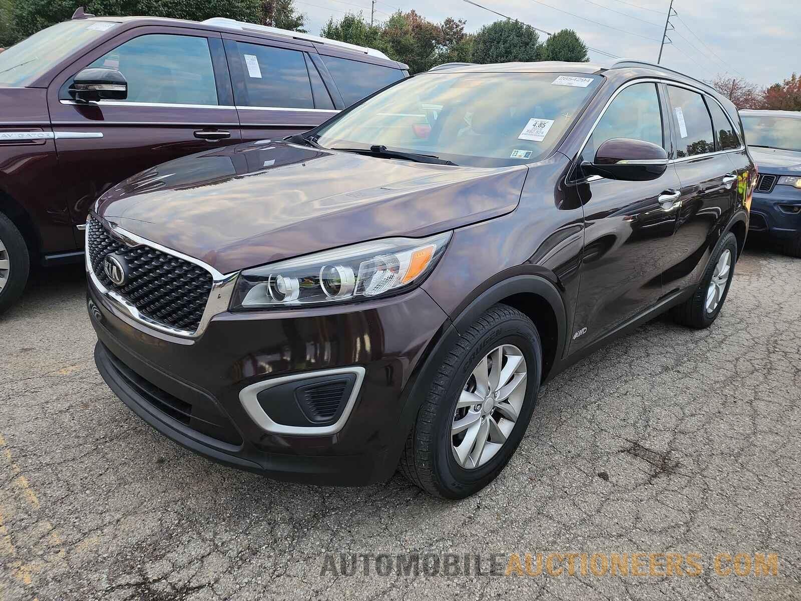 5XYPGDA33GG010049 Kia Sorento 2016