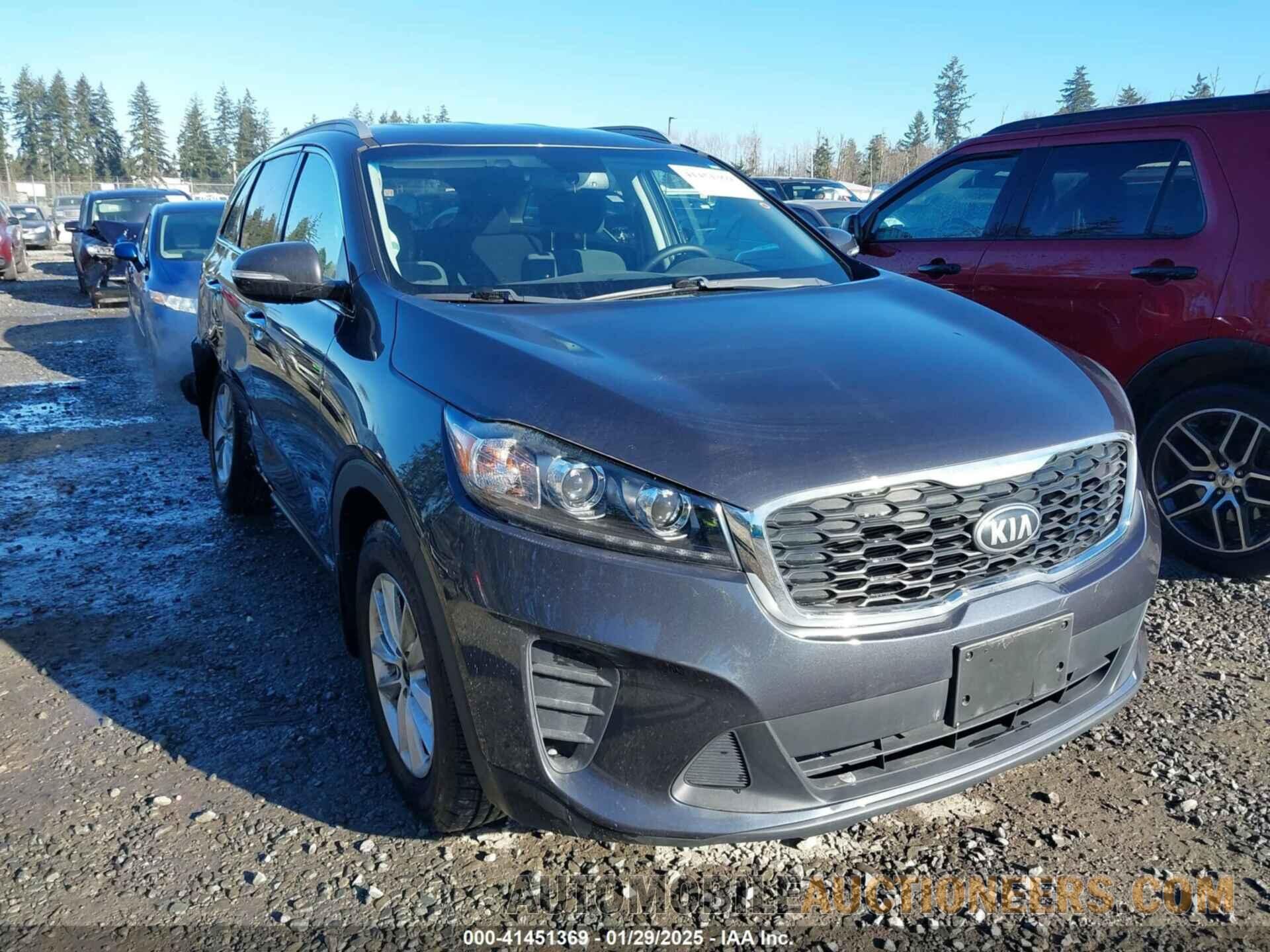 5XYPGDA33KG437028 KIA SORENTO 2019