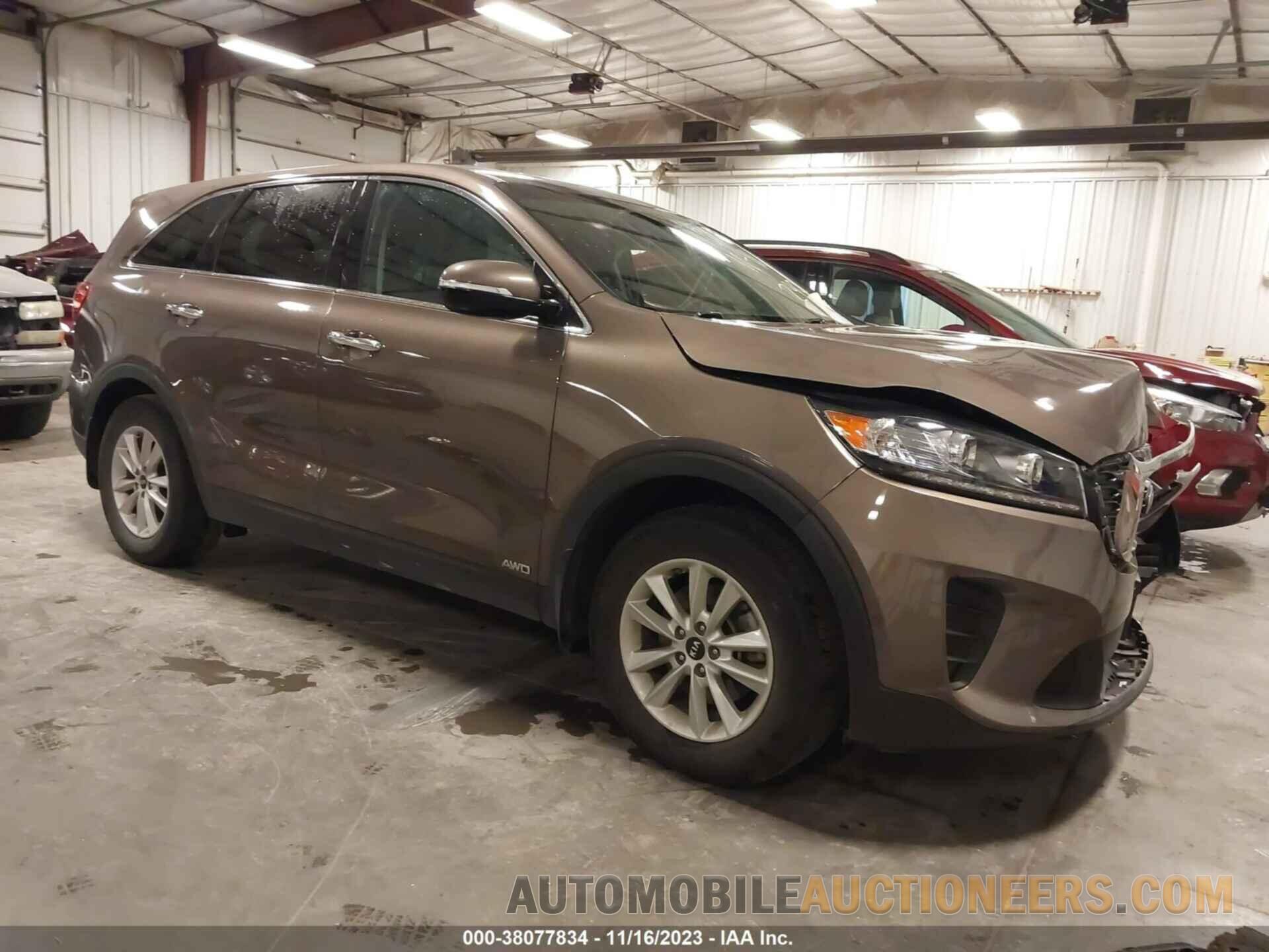 5XYPGDA33KG572901 KIA SORENTO 2019