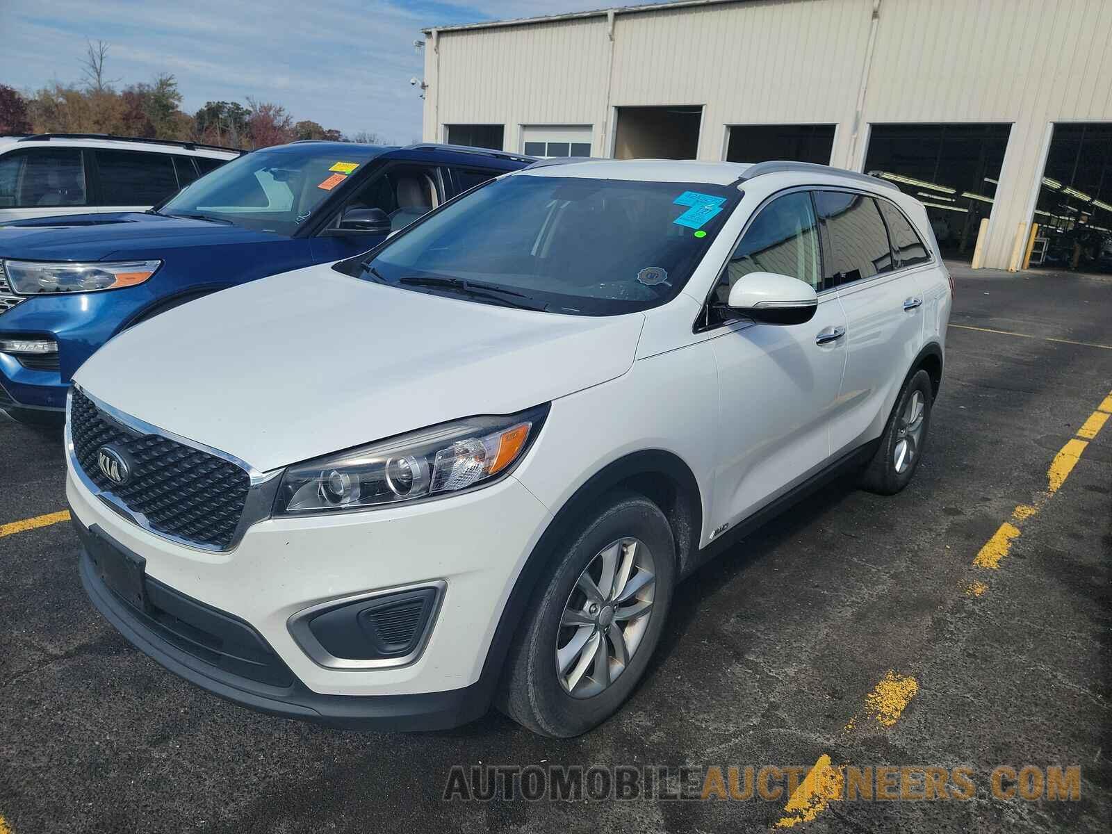 5XYPGDA34GG102349 Kia Sorento 2016