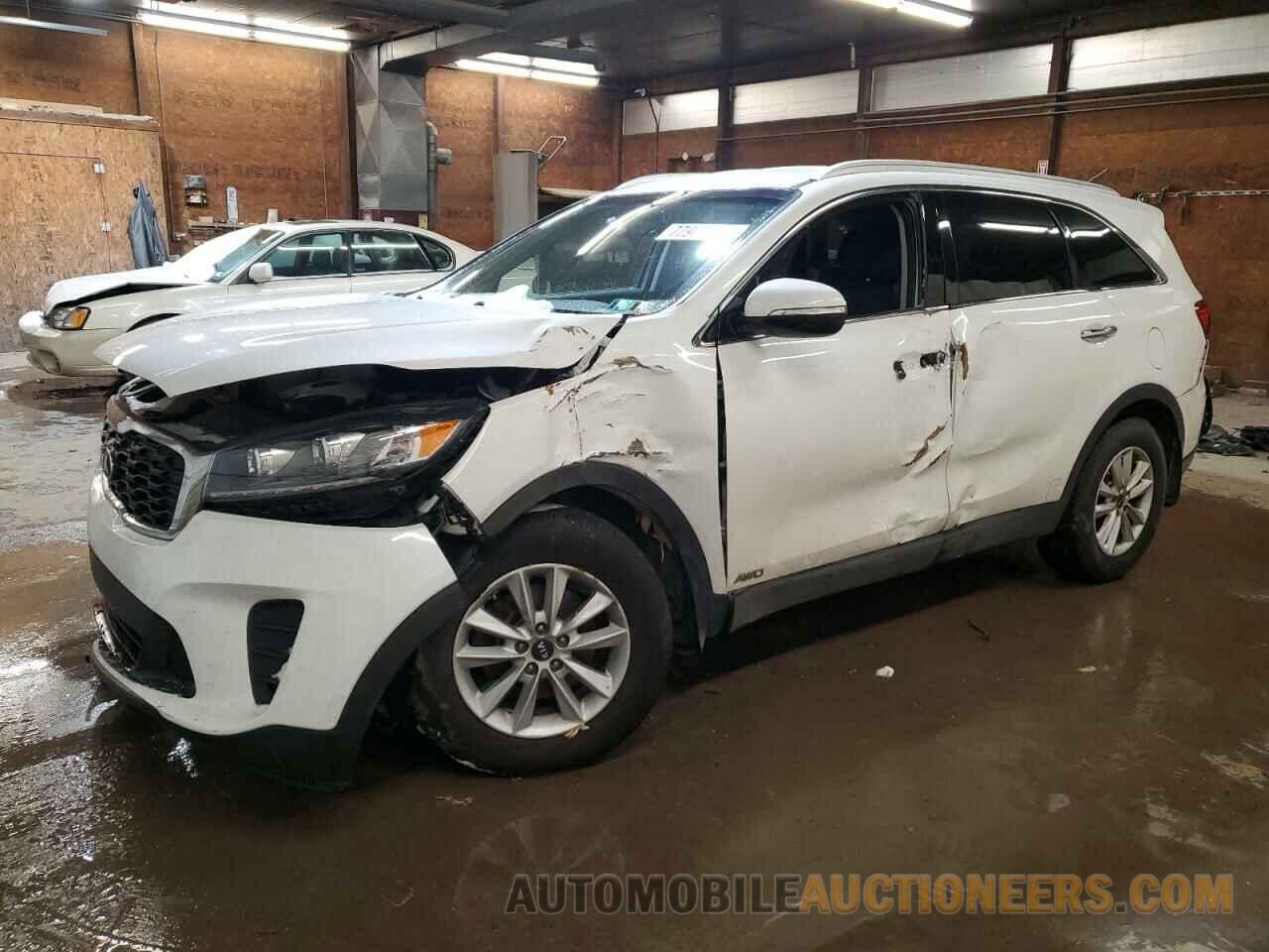 5XYPGDA34KG595281 KIA SORENTO 2019