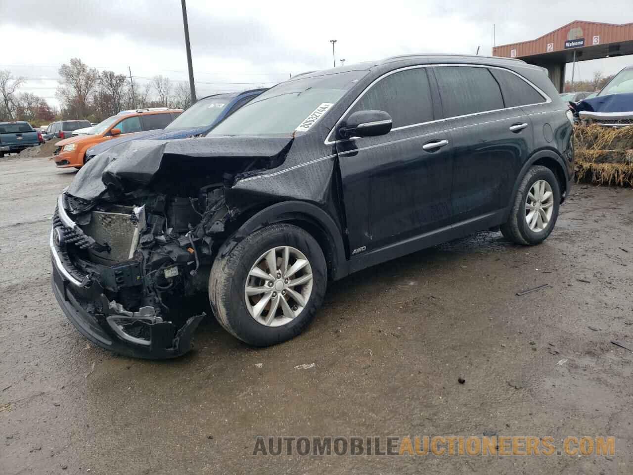 5XYPGDA35HG213333 KIA SORENTO 2017