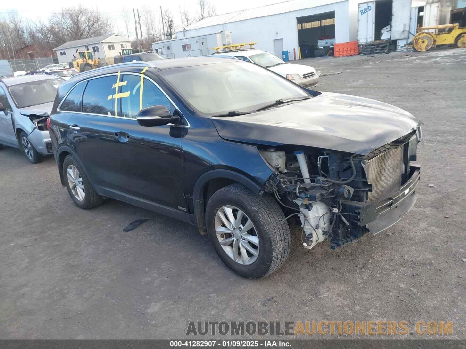 5XYPGDA35HG214594 KIA SORENTO 2017