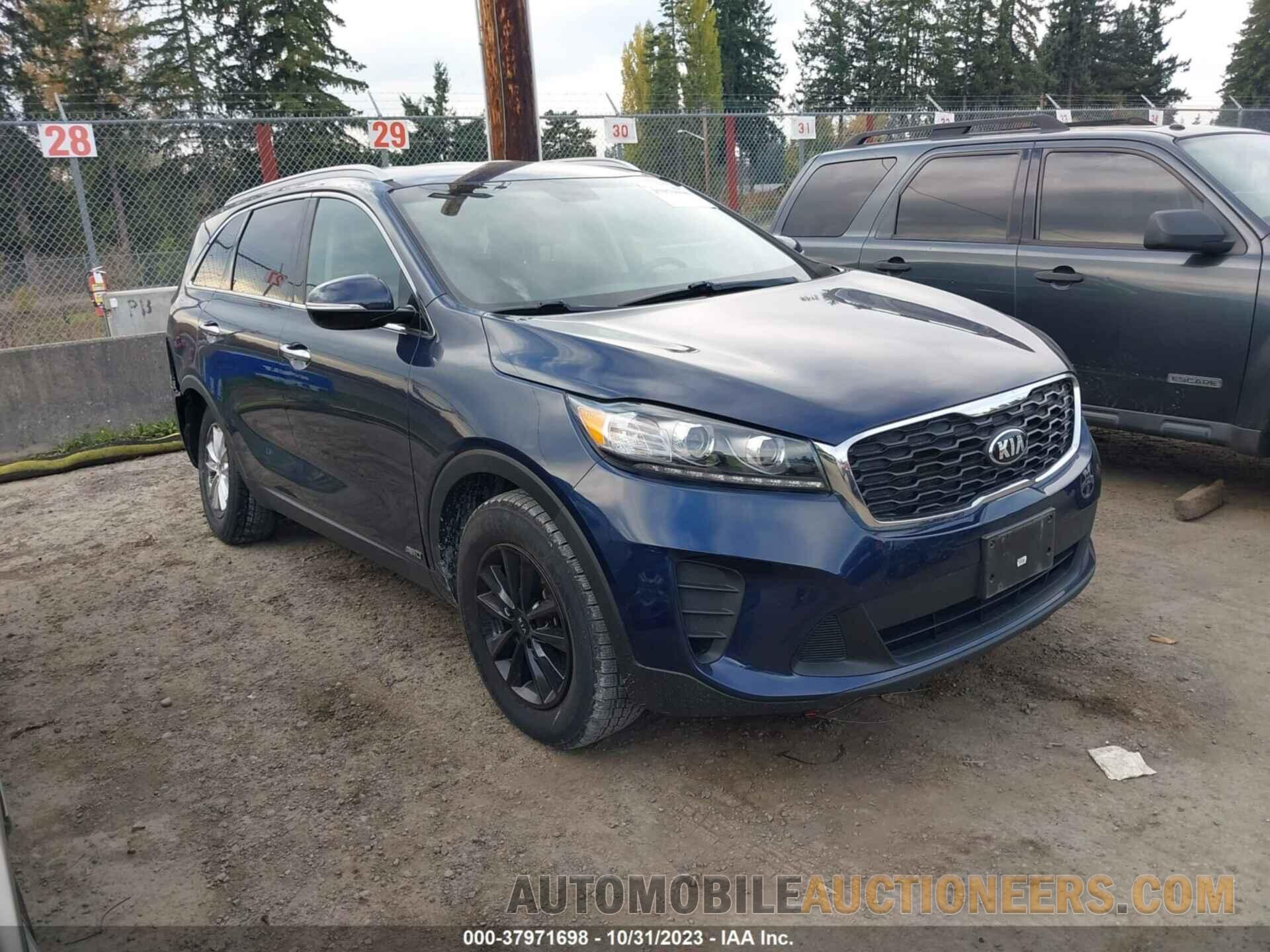 5XYPGDA35KG435832 KIA SORENTO 2019