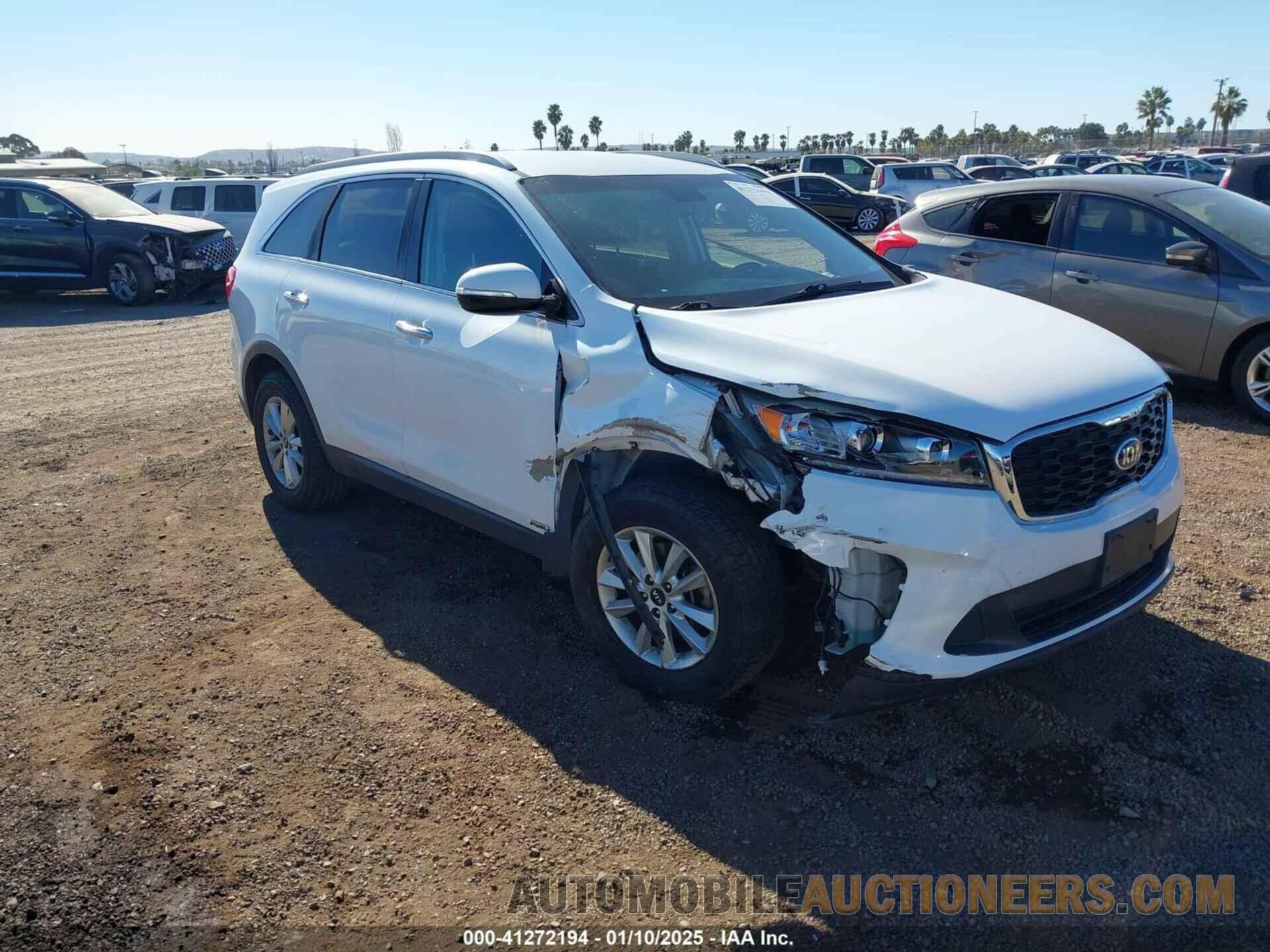 5XYPGDA35KG437676 KIA SORENTO 2019