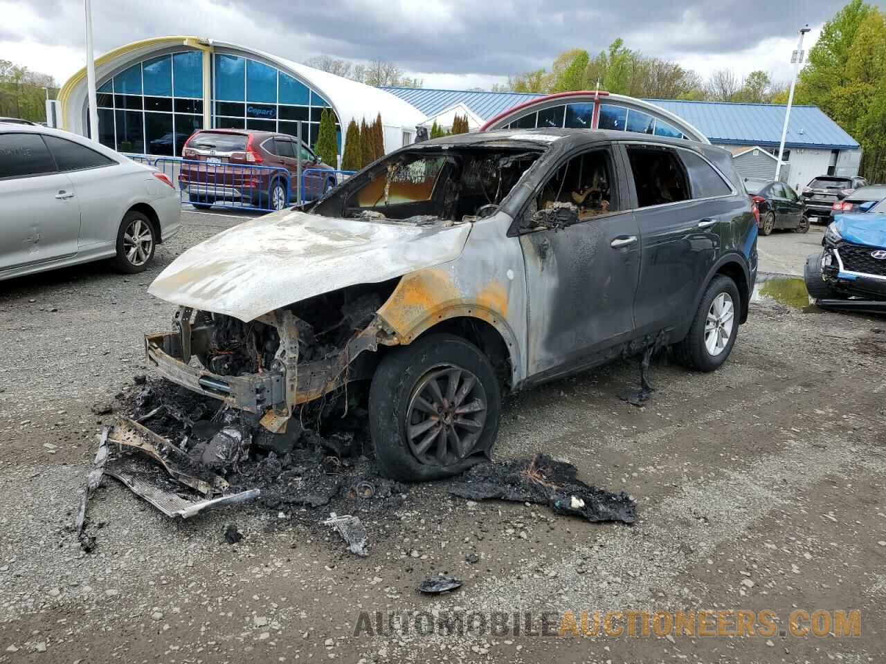 5XYPGDA35KG526695 KIA SORENTO 2019