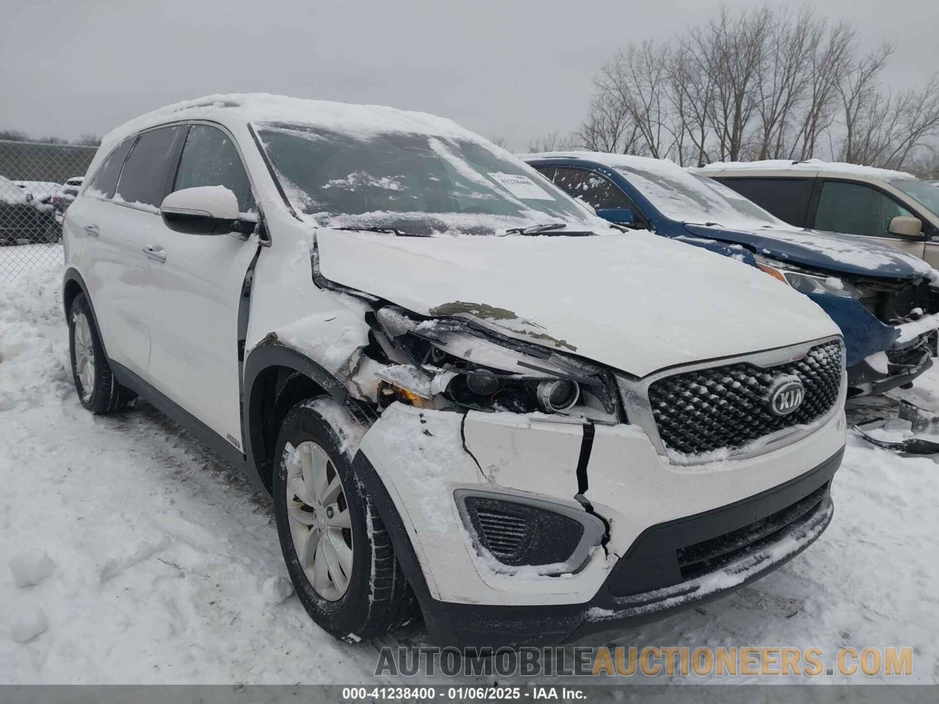 5XYPGDA36GG165811 KIA SORENTO 2016