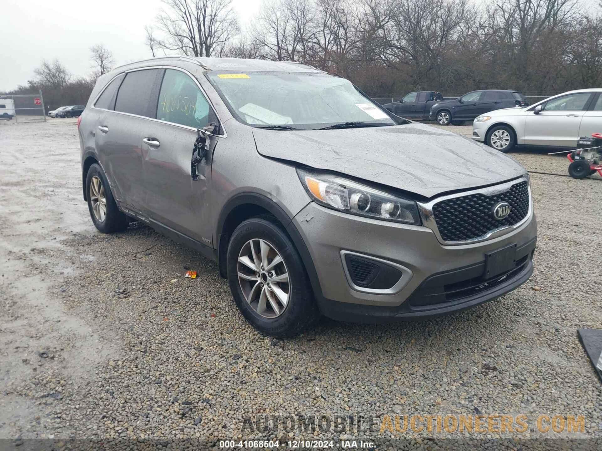 5XYPGDA36HG229315 KIA SORENTO 2017