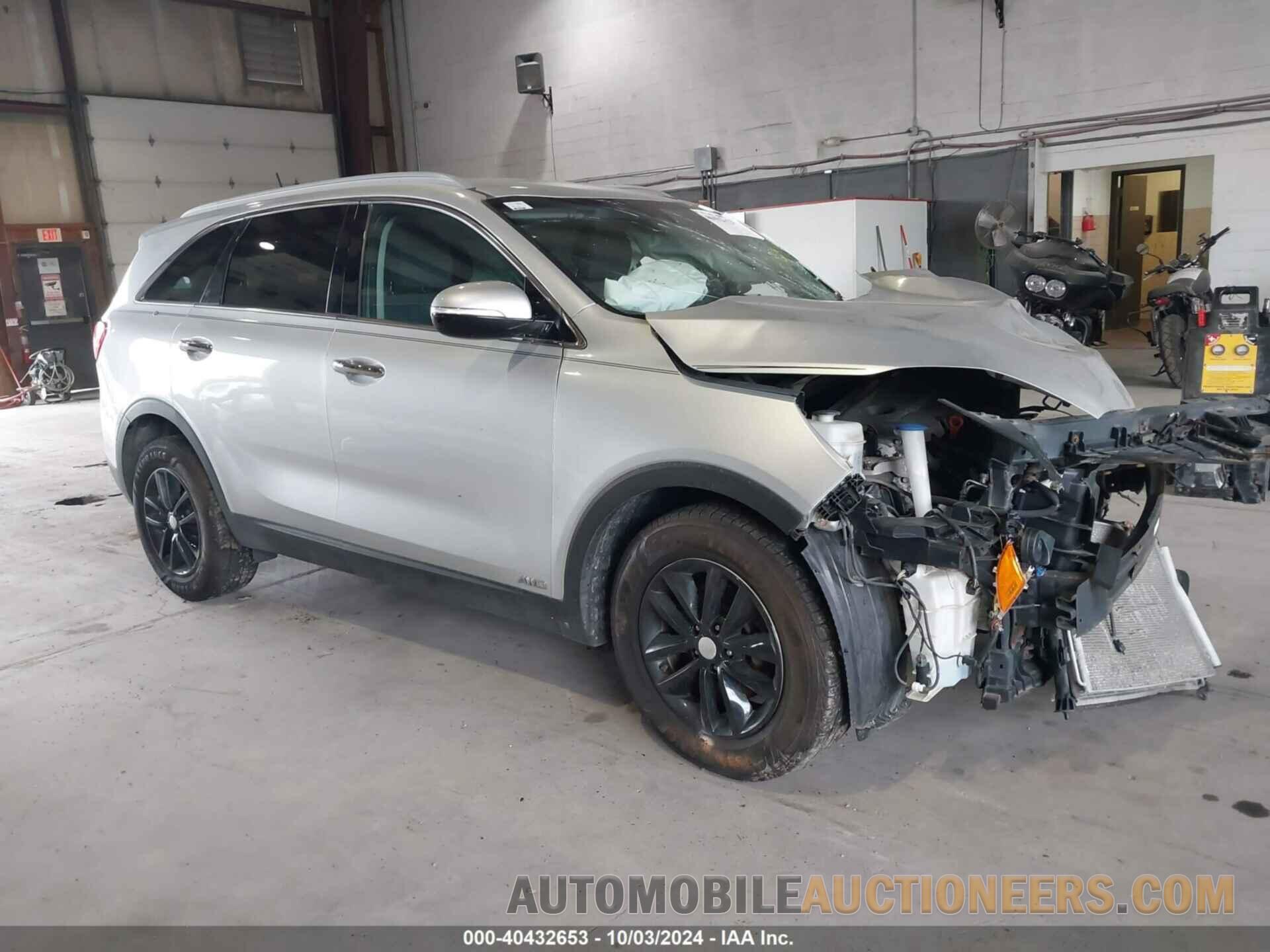 5XYPGDA36HG250438 KIA SORENTO 2017