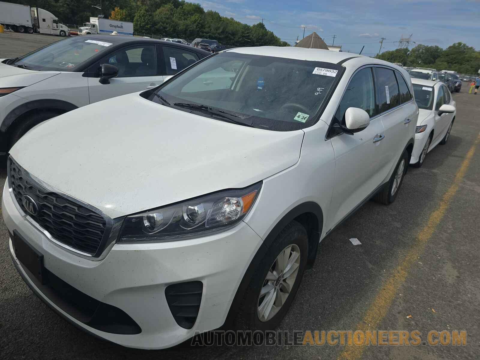 5XYPGDA36KG565702 Kia Sorento 2019