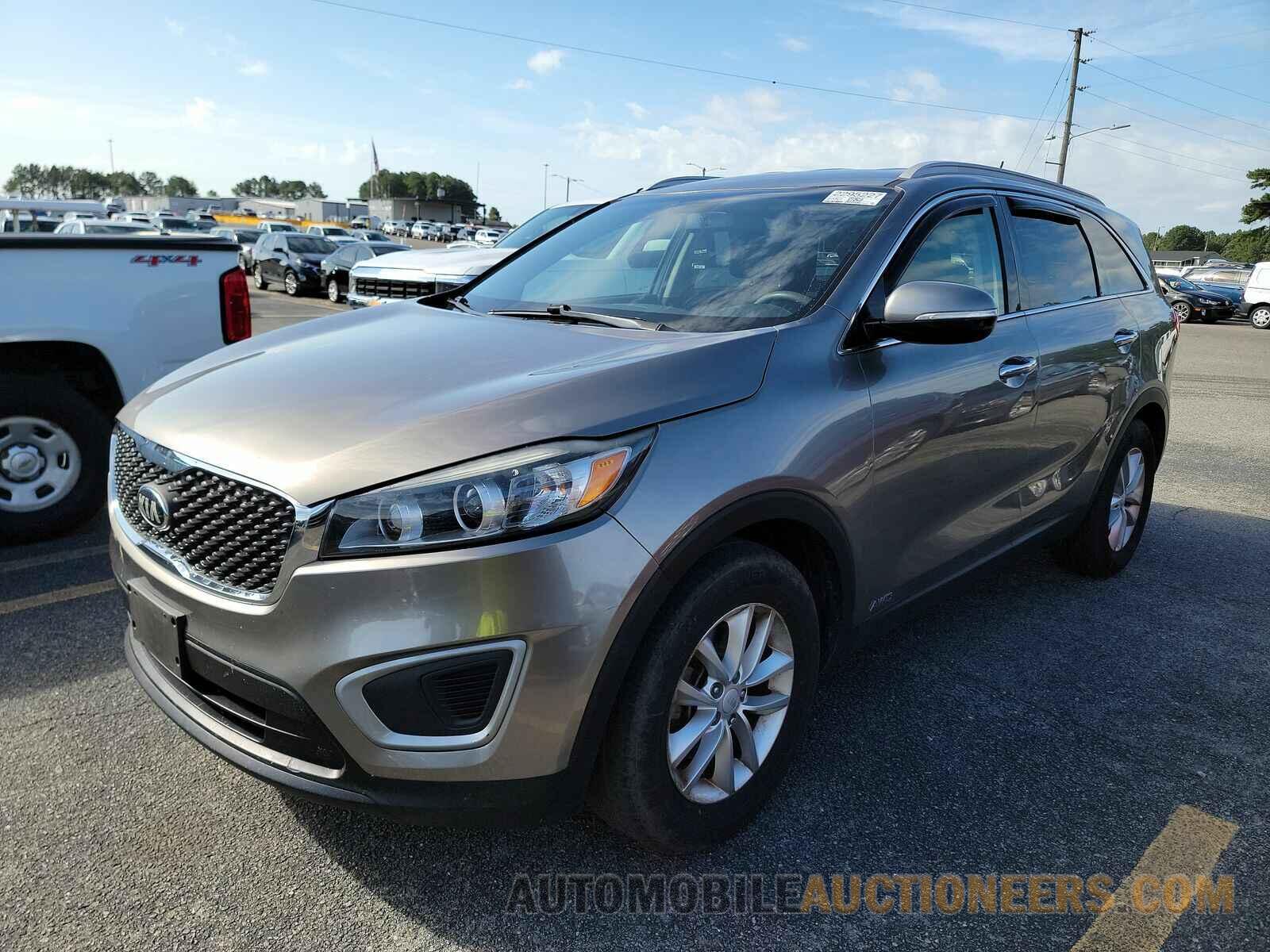 5XYPGDA37HG287059 Kia Sorento 2017