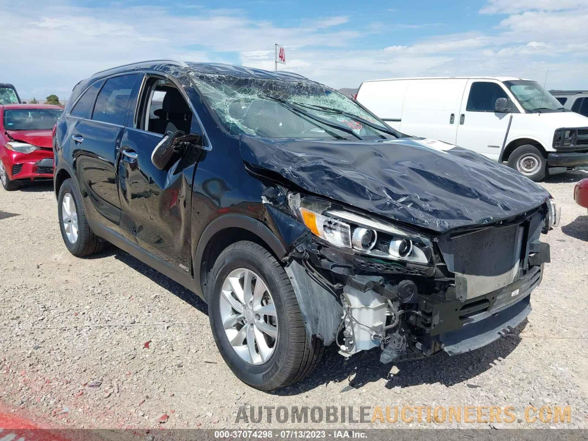 5XYPGDA38JG379528 KIA SORENTO 2018