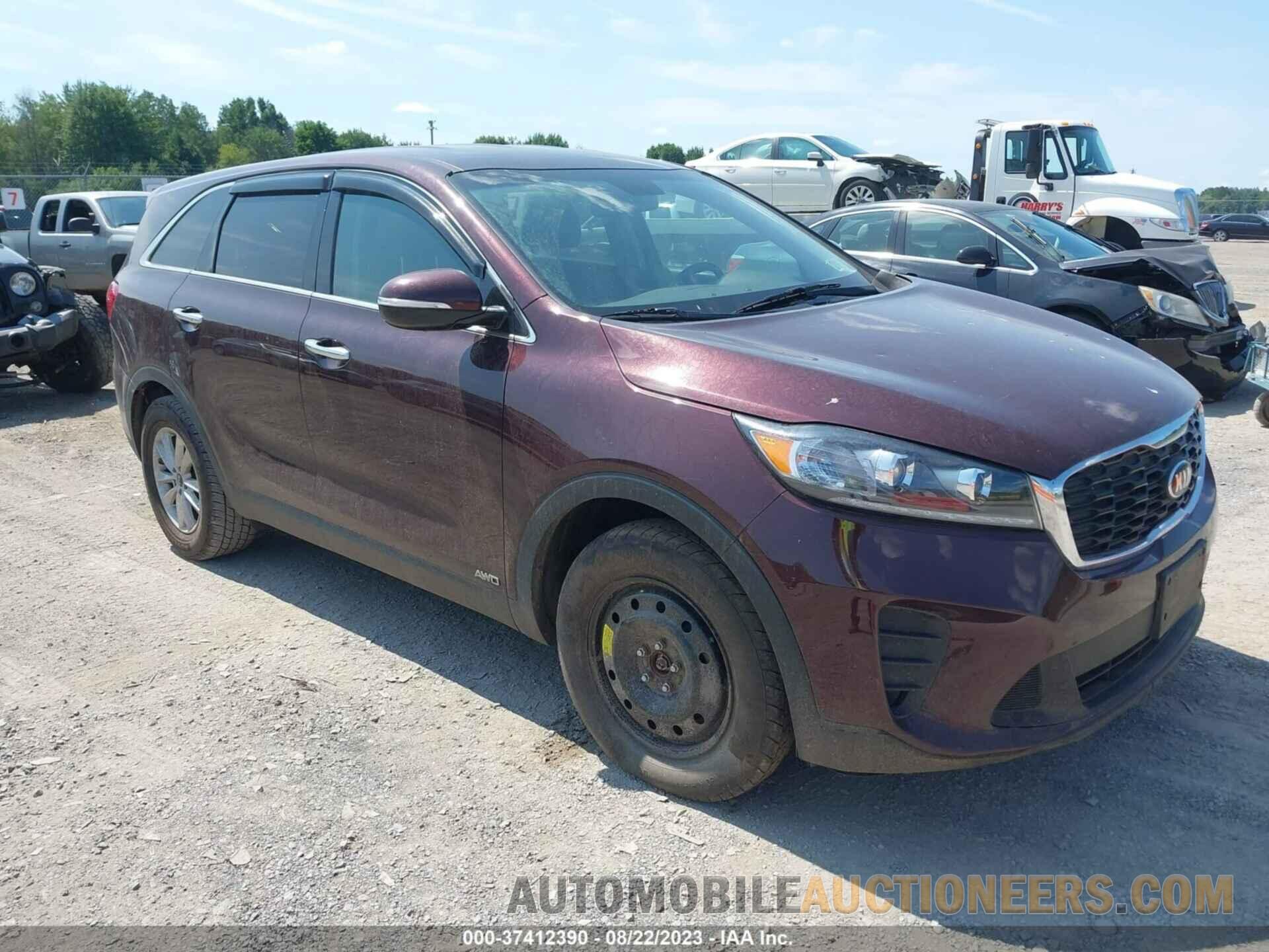 5XYPGDA38KG574000 KIA SORENTO 2019