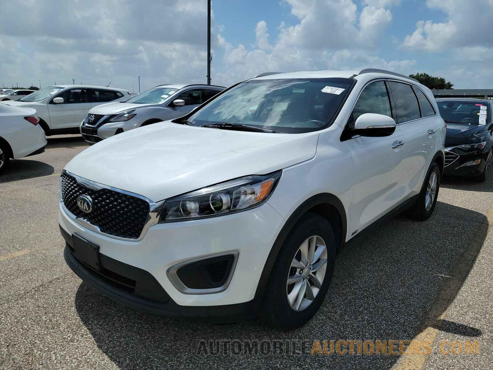 5XYPGDA39GG055772 Kia Sorento 2016