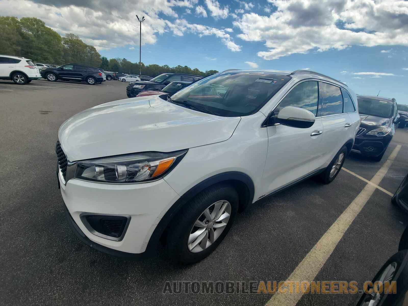 5XYPGDA39GG093843 Kia Sorento 2016