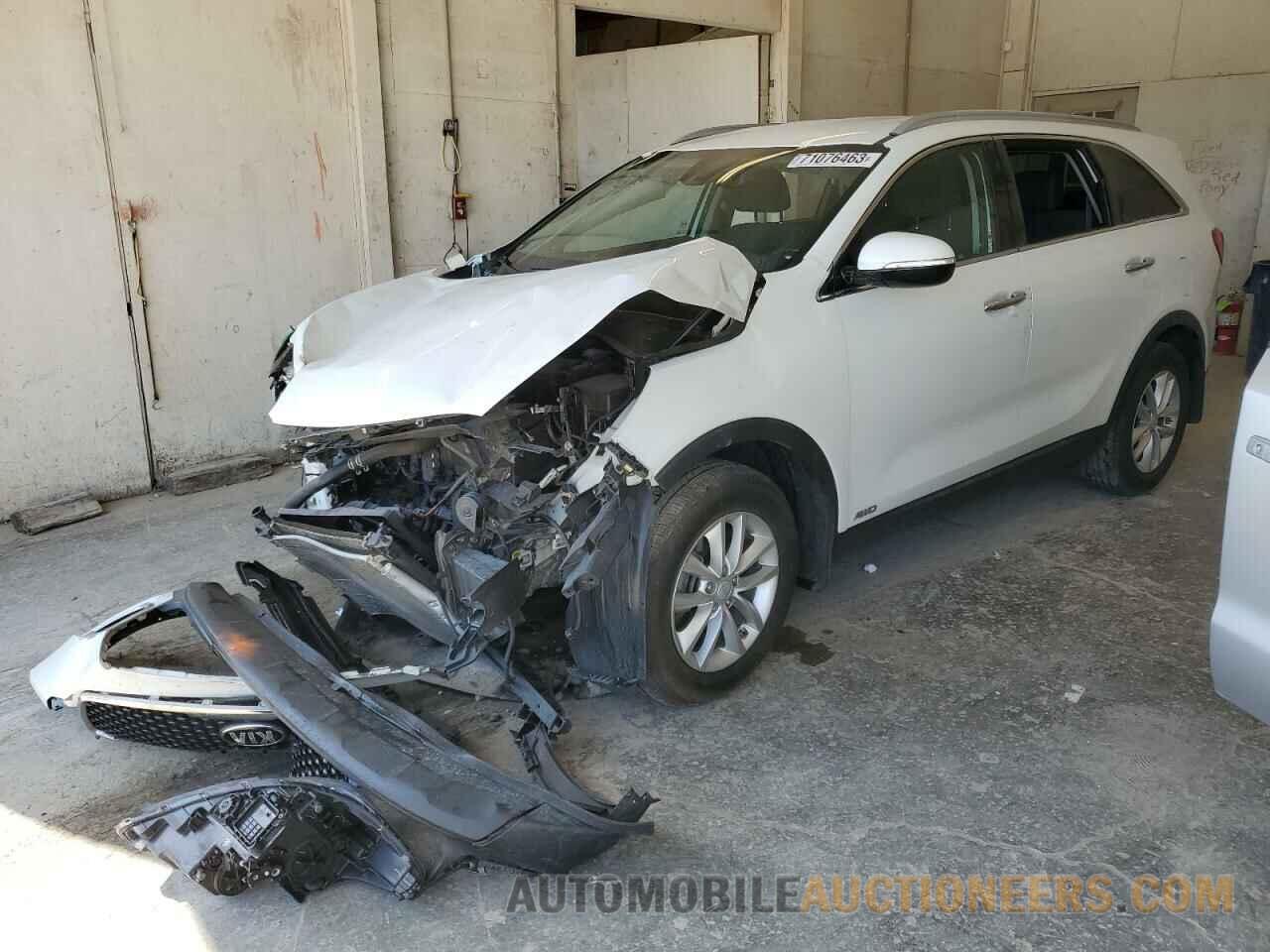 5XYPGDA39JG432351 KIA SORENTO 2018