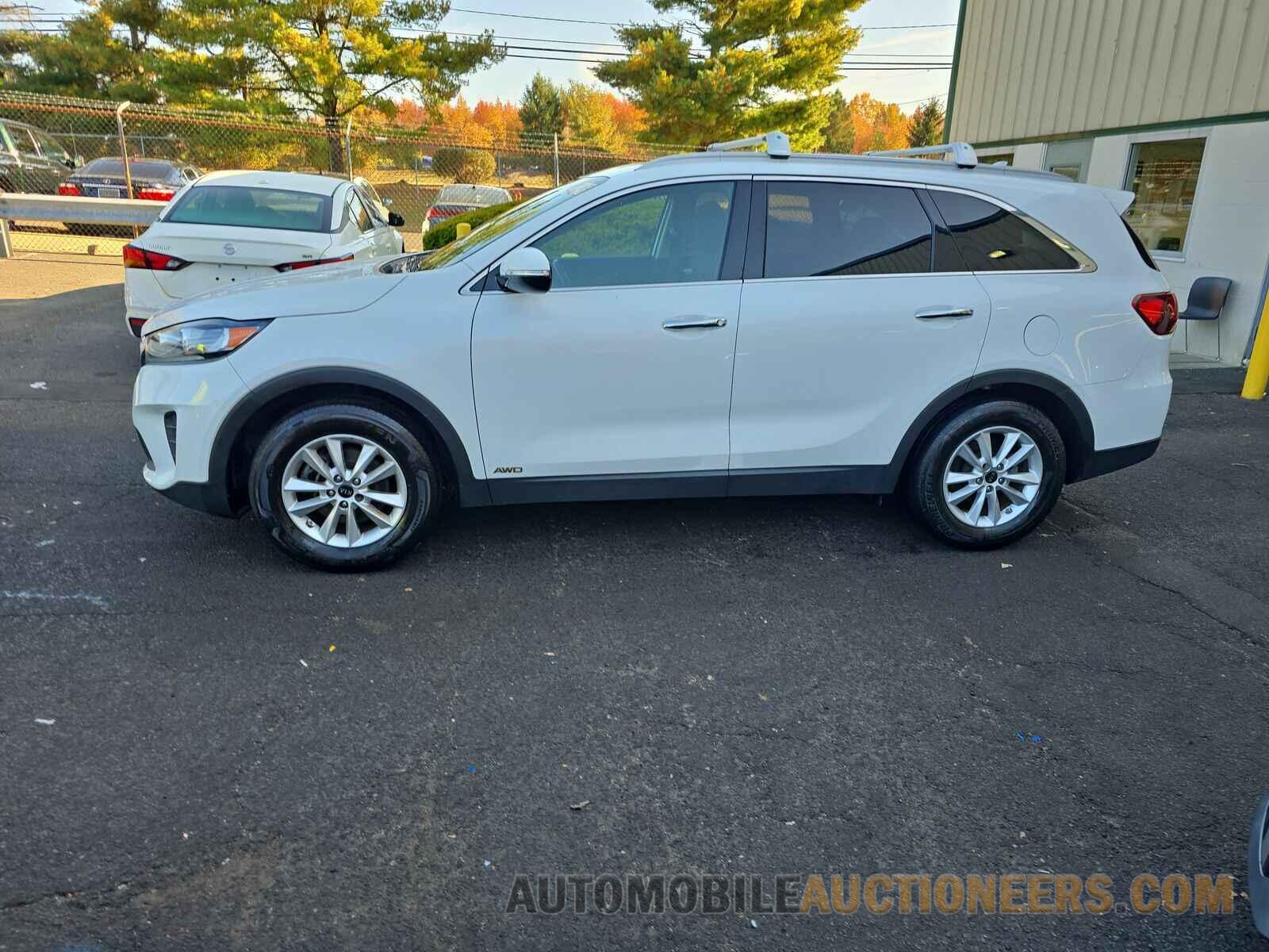 5XYPGDA3XKG596077 Kia Sorento 2019