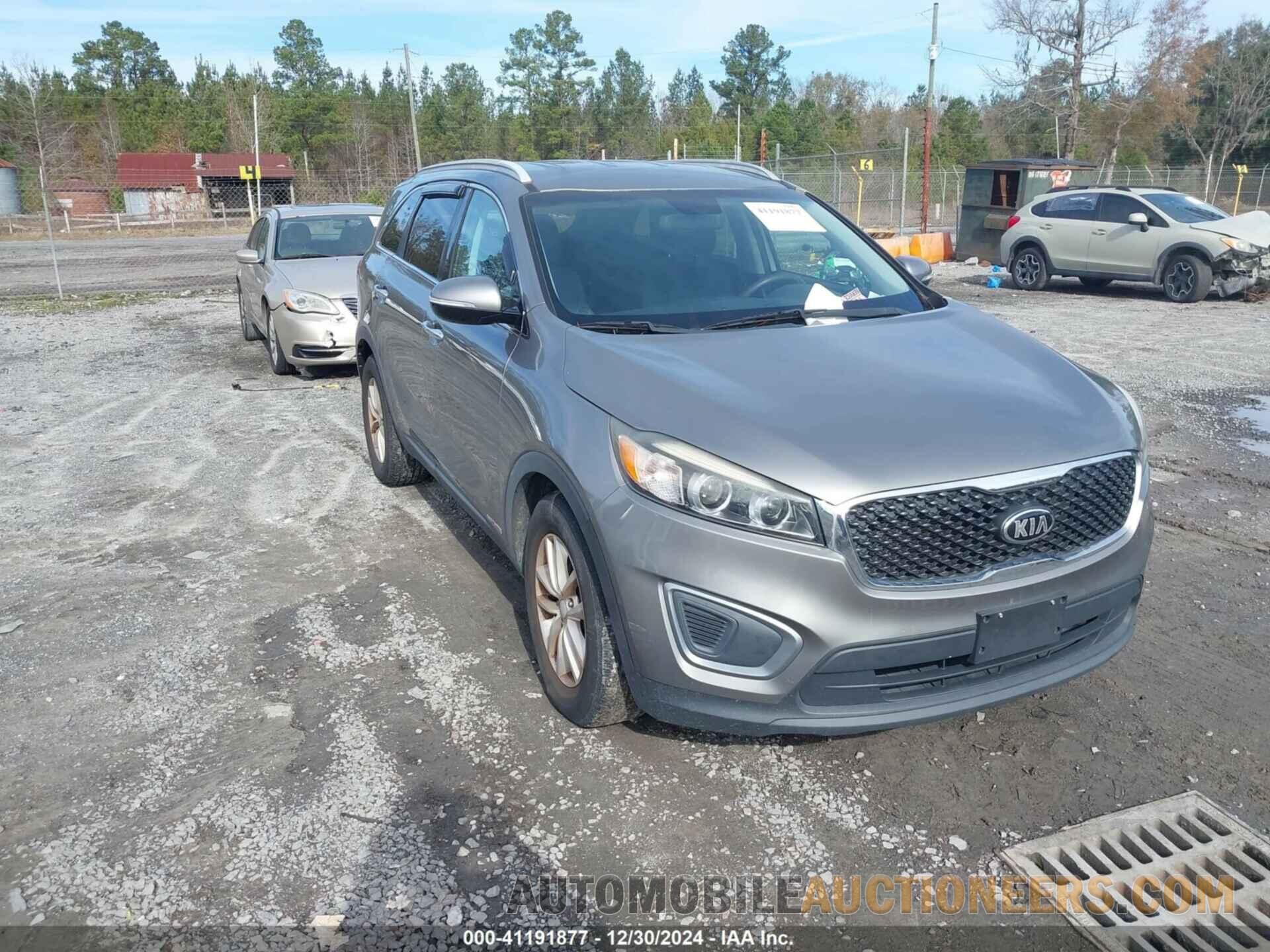 5XYPGDA50HG191131 KIA SORENTO 2017