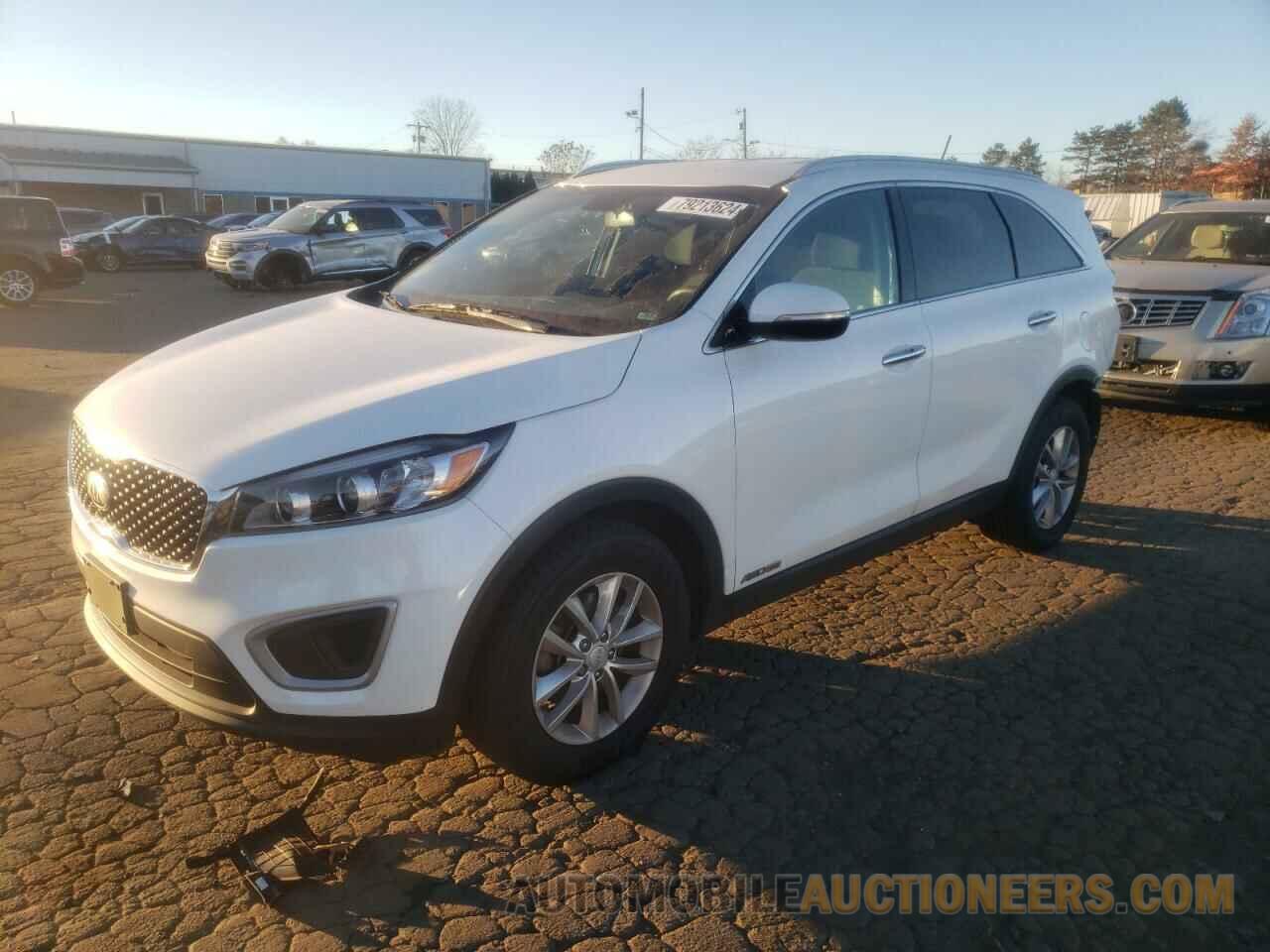 5XYPGDA50JG391755 KIA SORENTO 2018