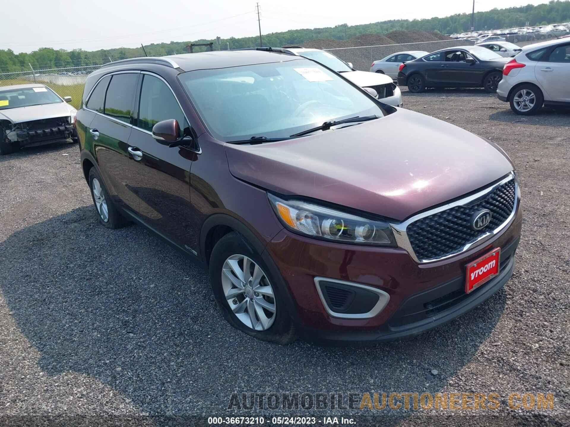 5XYPGDA50JG409185 KIA SORENTO 2018