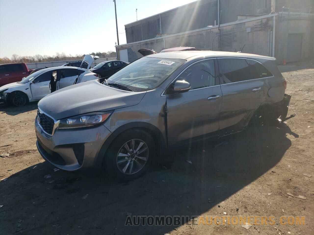 5XYPGDA50KG487046 KIA SORENTO 2019