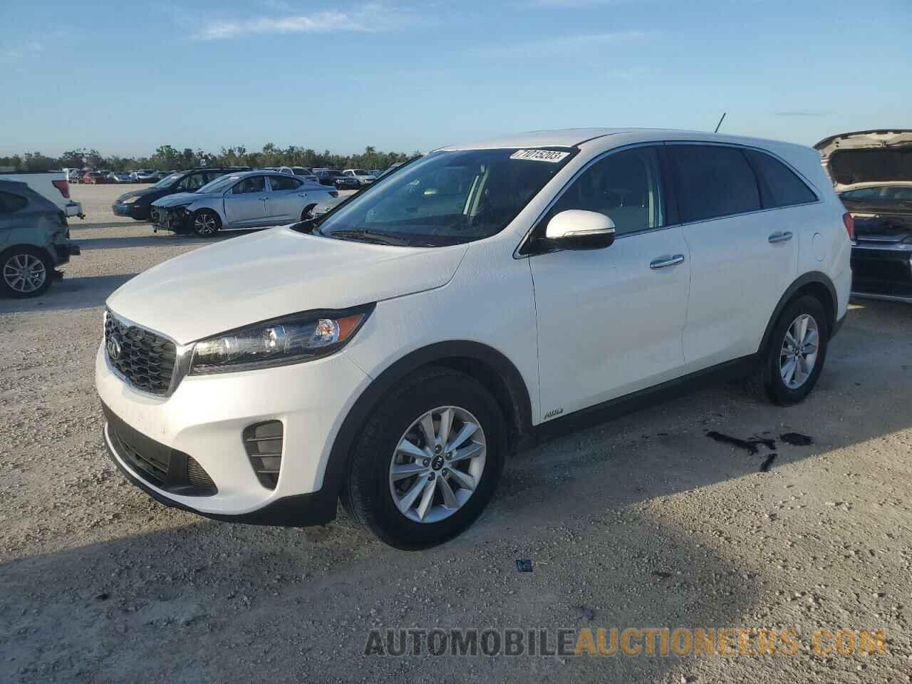 5XYPGDA50KG551084 KIA SORENTO 2019