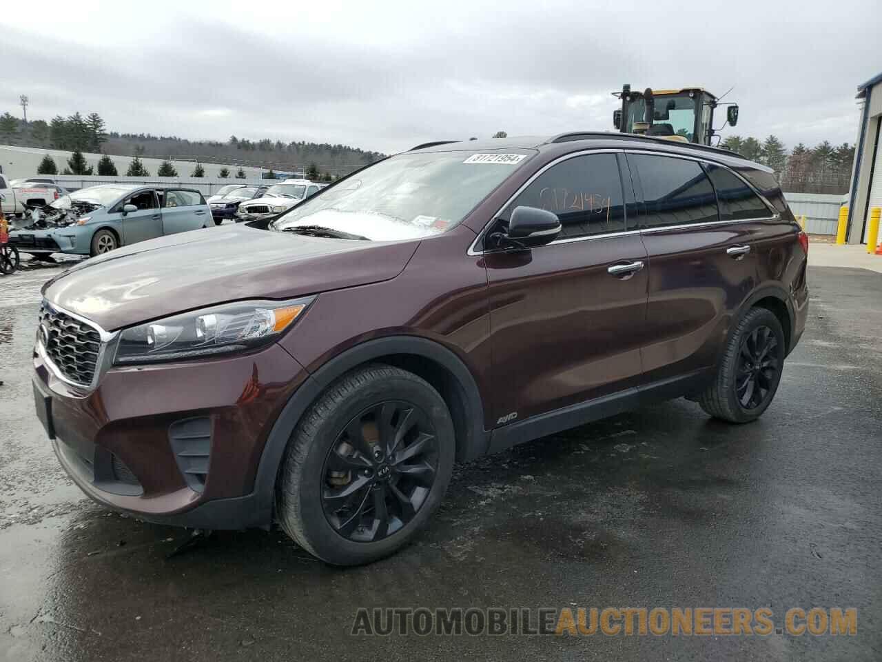 5XYPGDA50KG588376 KIA SORENTO 2019