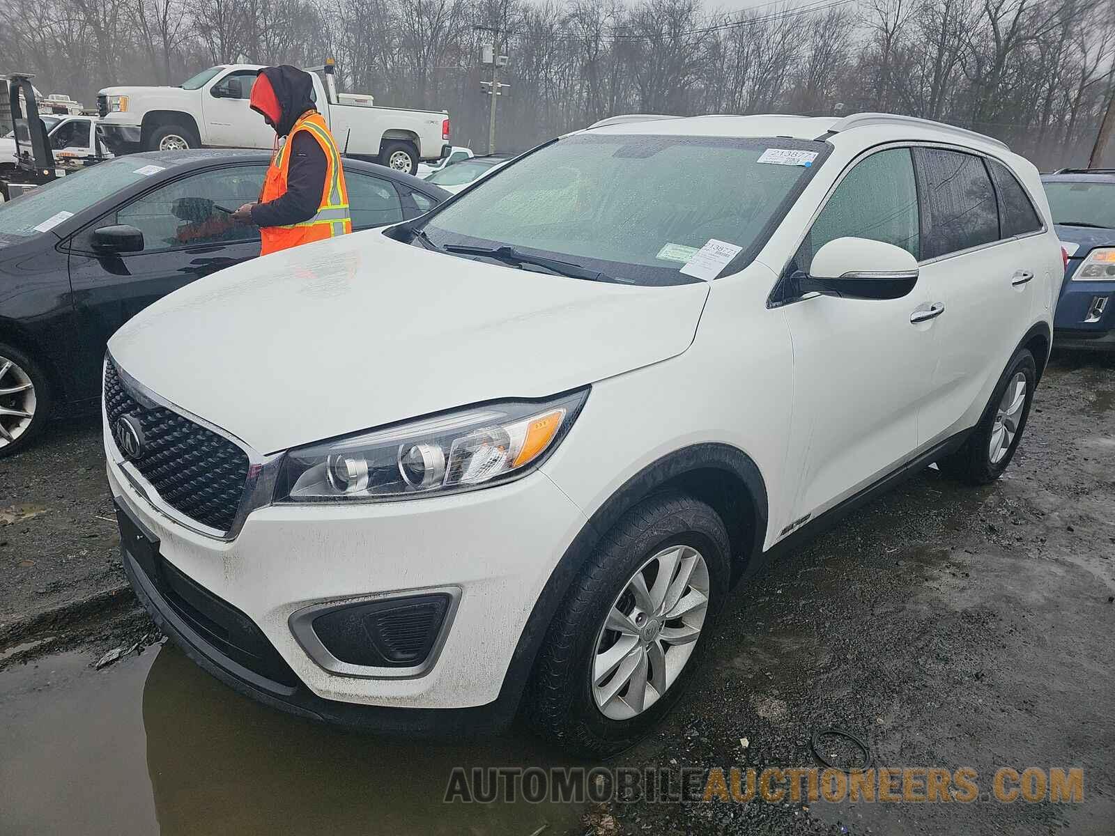 5XYPGDA51JG373068 Kia Sorento 2018