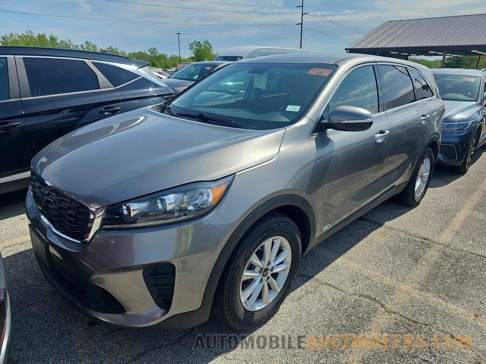 5XYPGDA51KG483717 Kia Sorento 2019