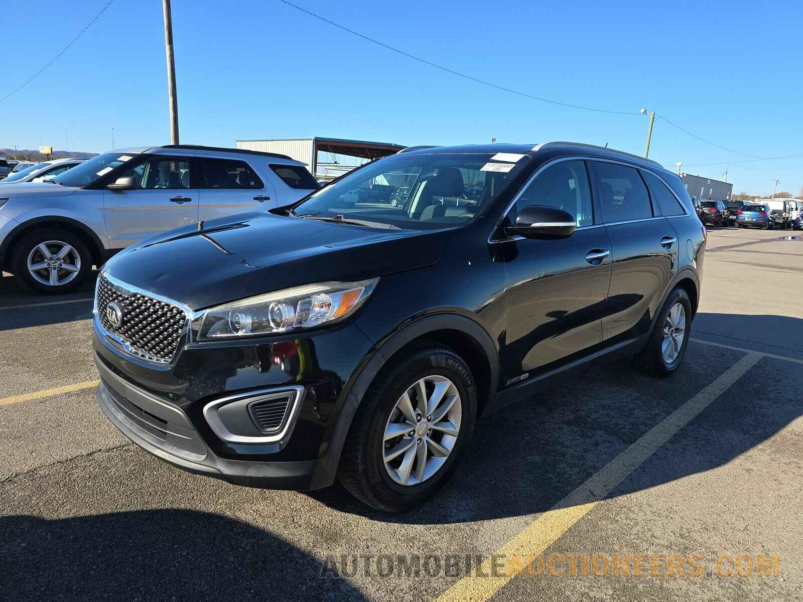 5XYPGDA52GG179125 Kia Sorento 2016