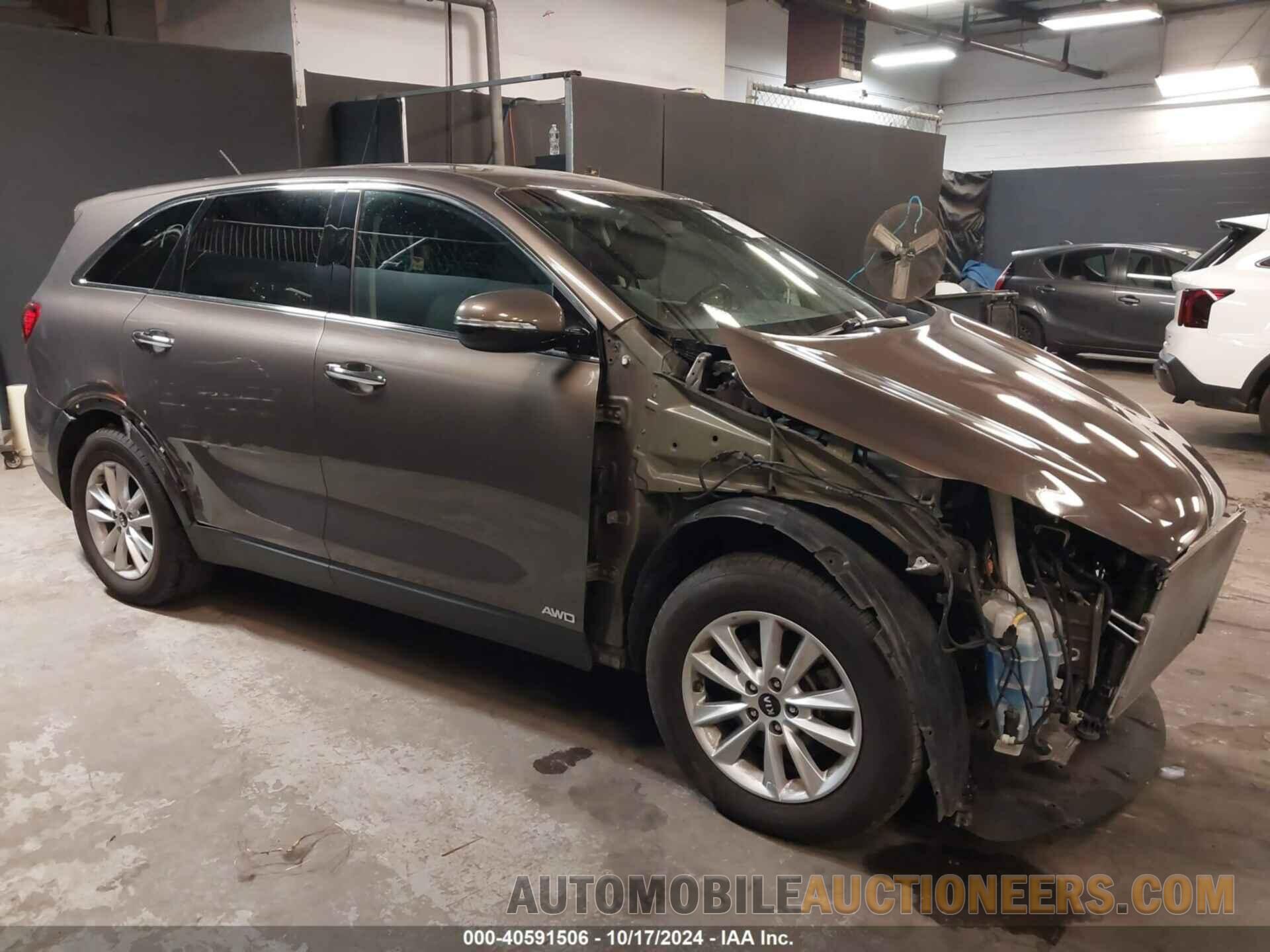 5XYPGDA52KG561809 KIA SORENTO 2019